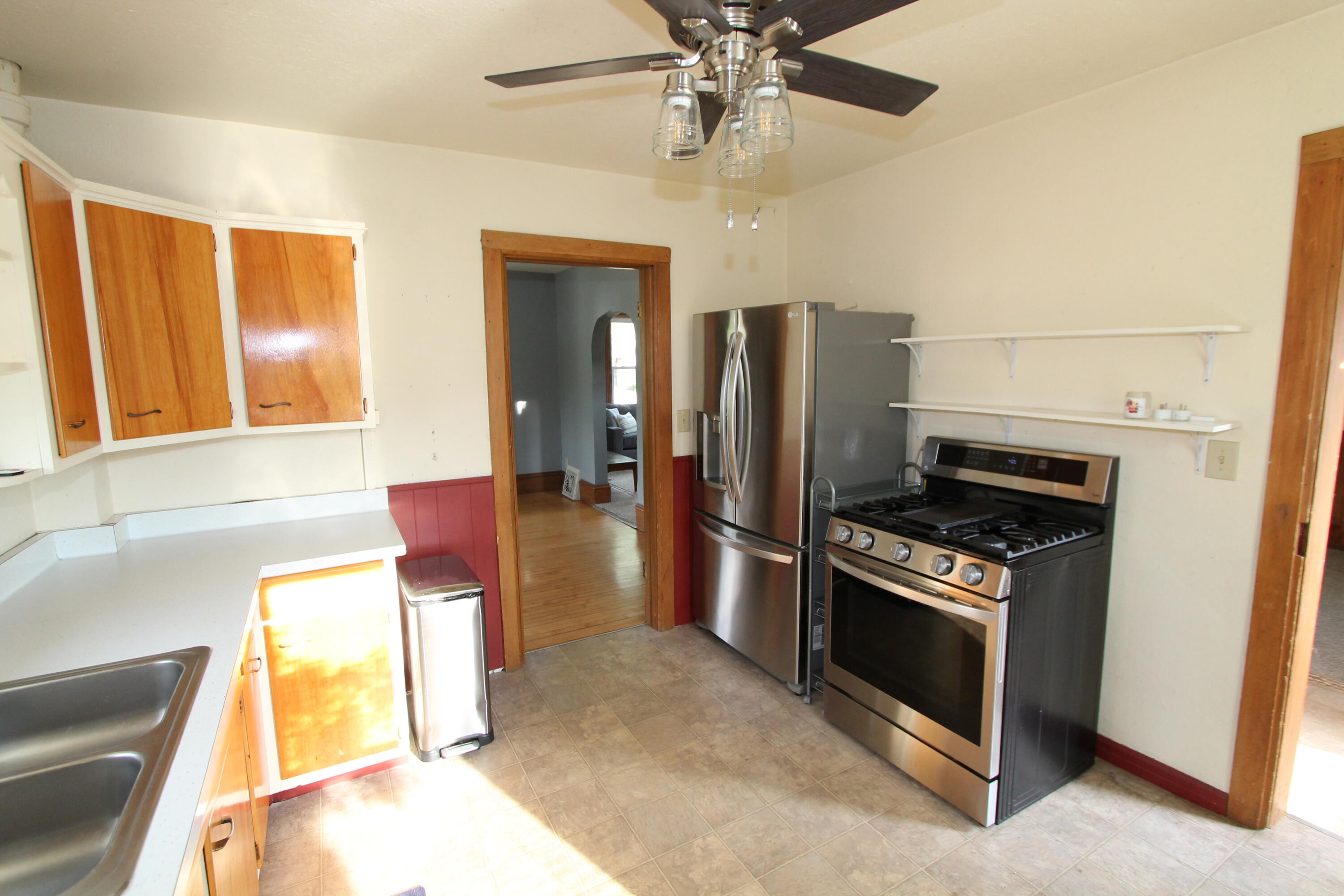 357 Amanda St, Burlington