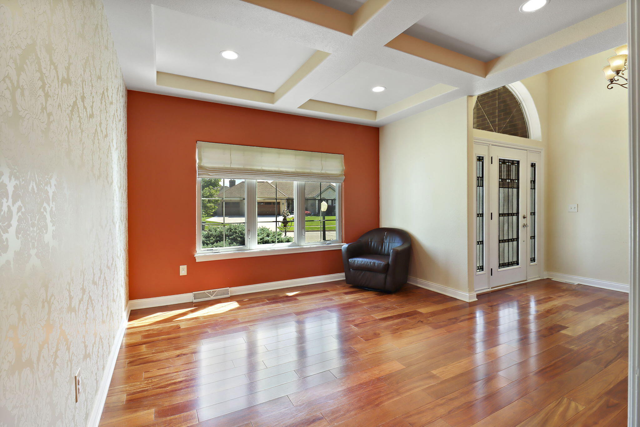2089 Stonegate Rd, Burlington
