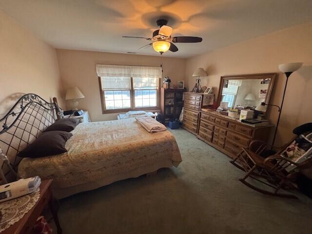 959 Dorothy Ct, Burlington