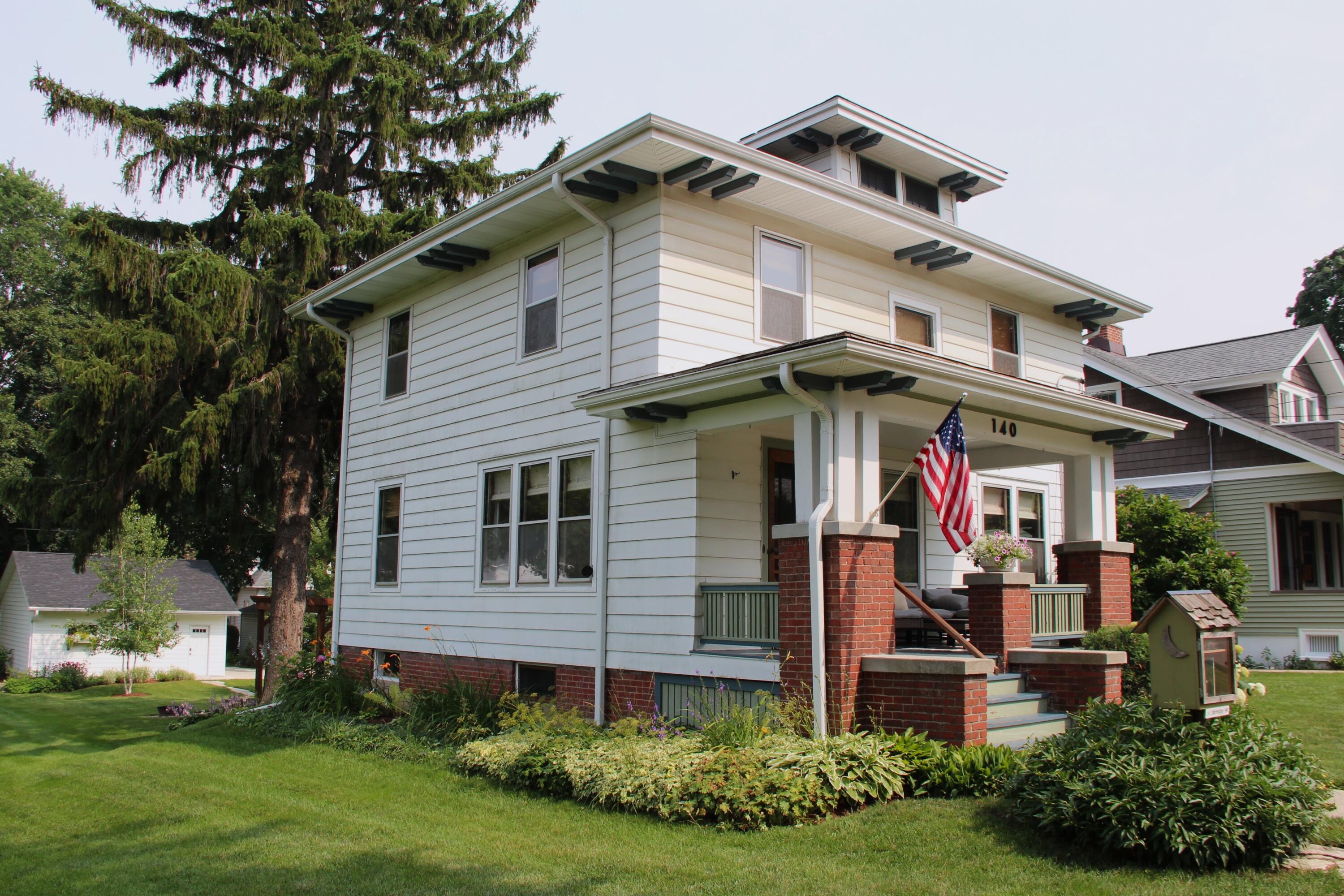 140 S Kane St