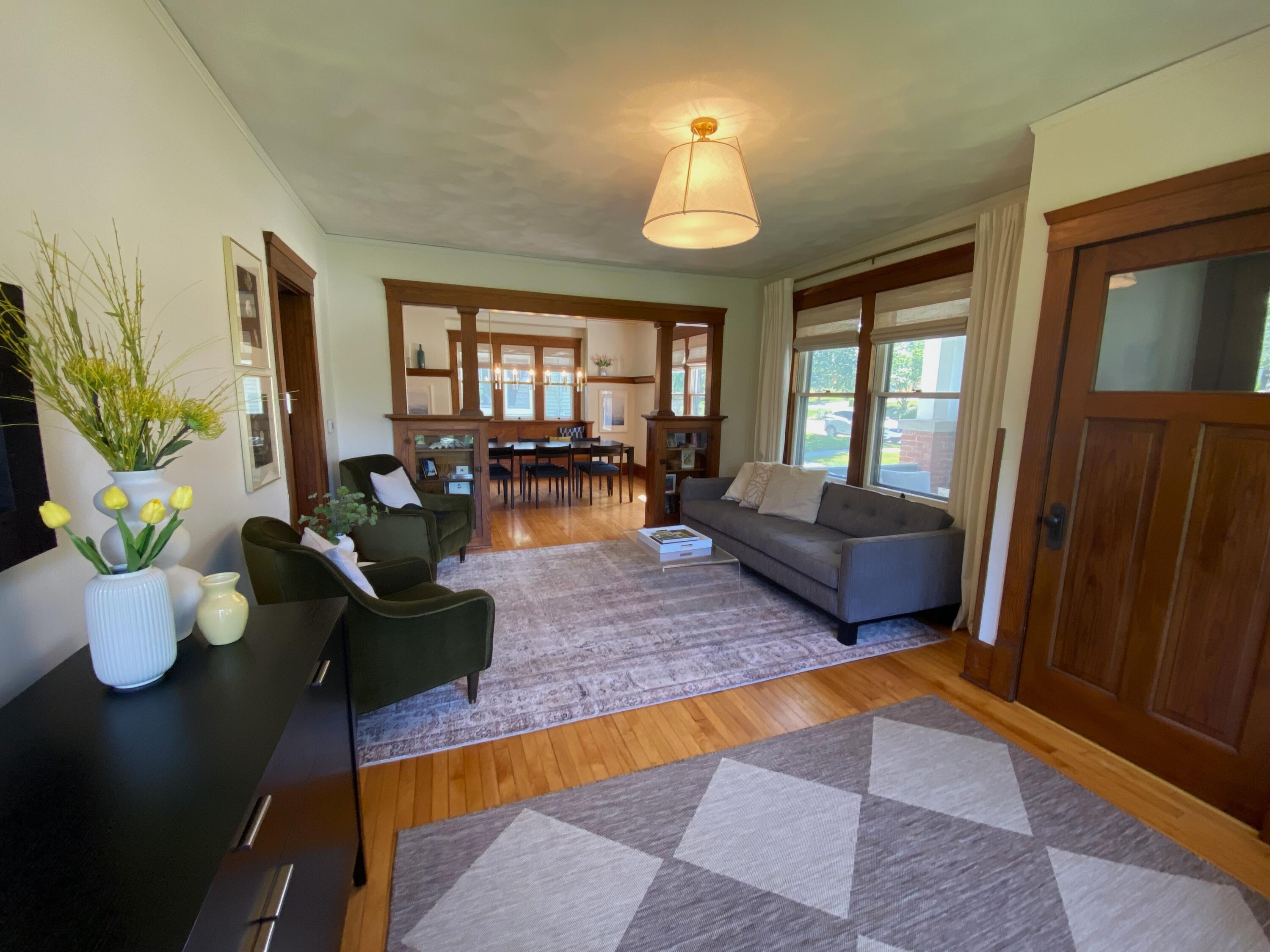 140 S Kane St