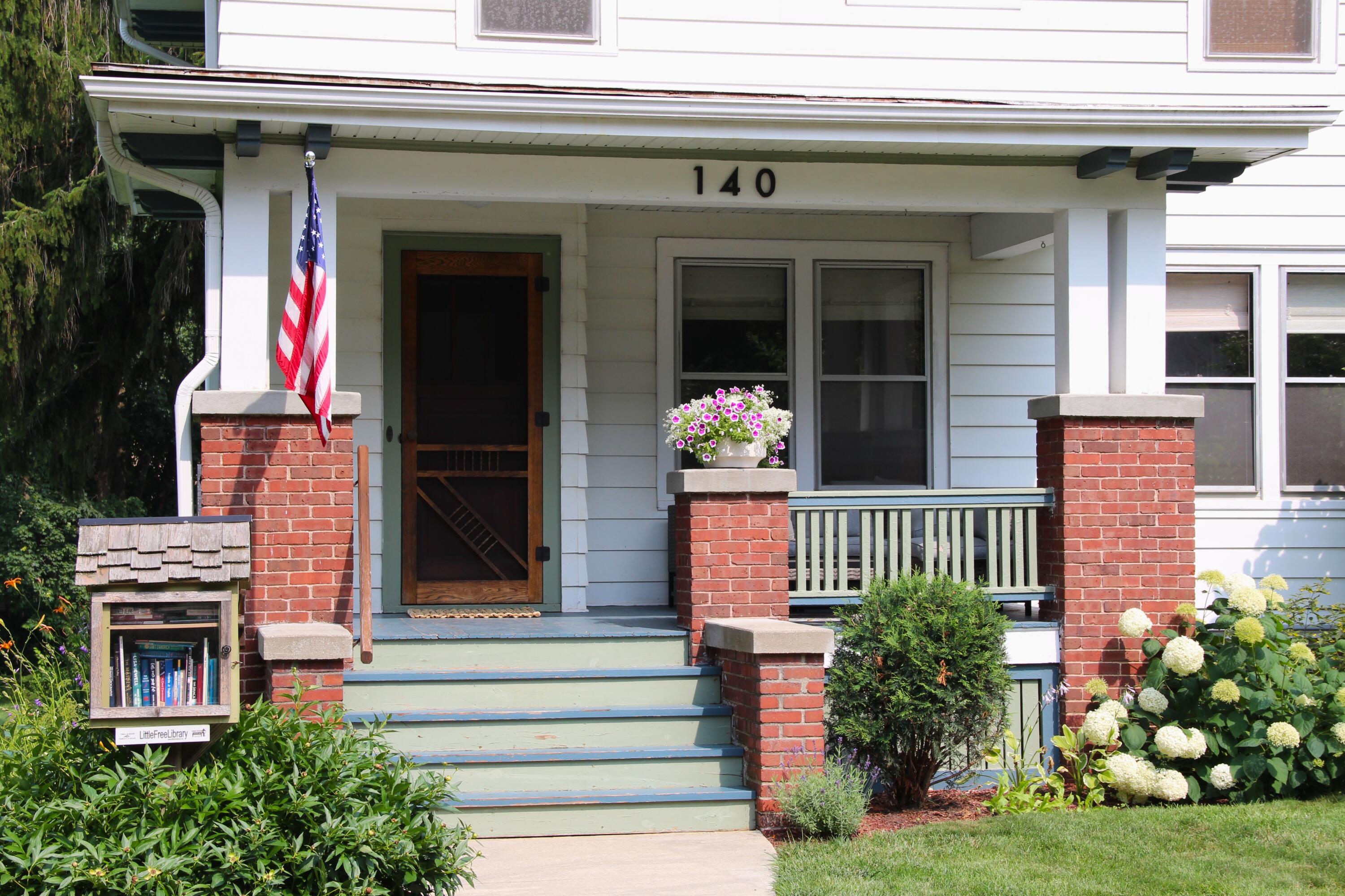 140 S Kane St