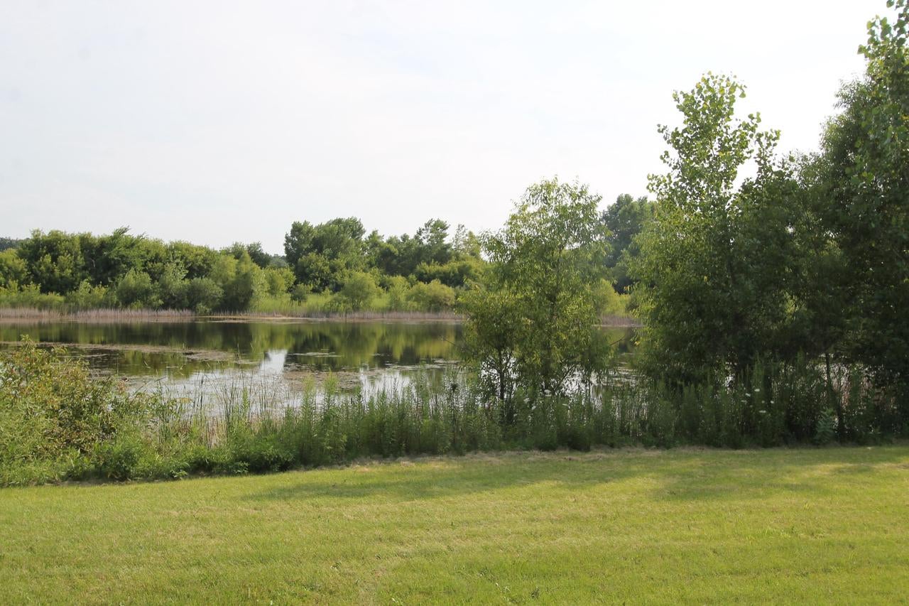 6824 HORSESHOE TRAIL