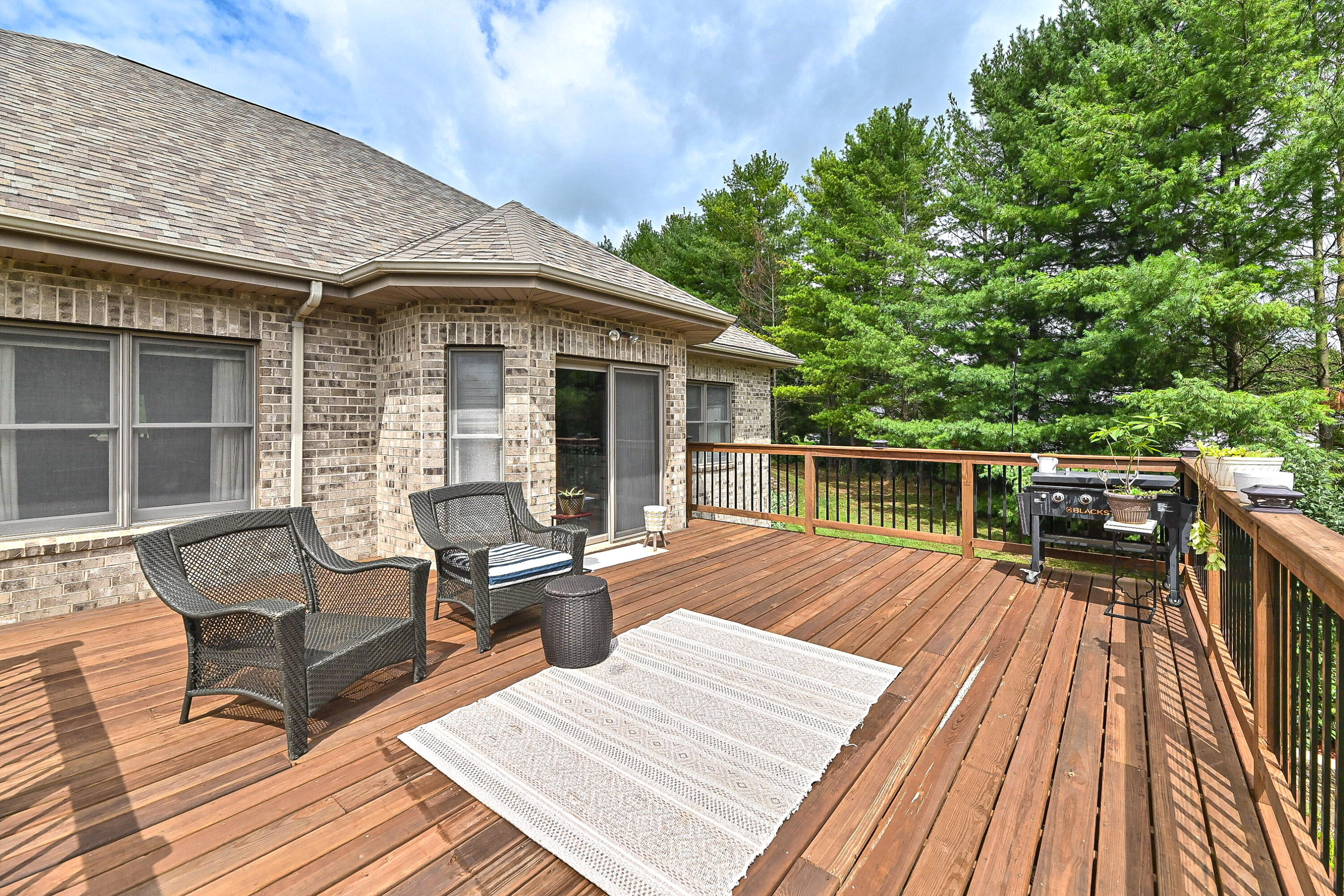 W2539 Indian Head Ln, Lafayette