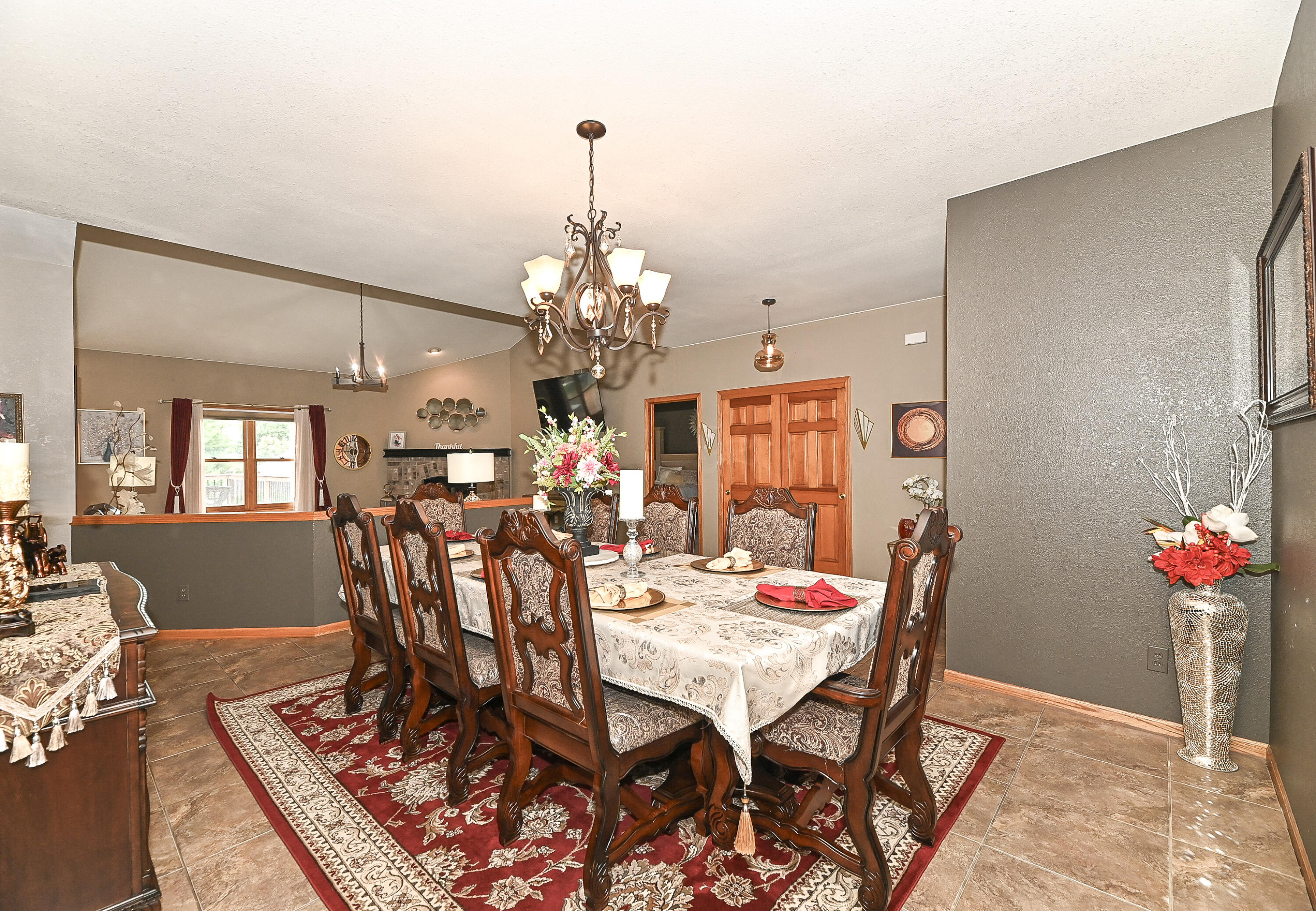 W2539 Indian Head Ln, Lafayette