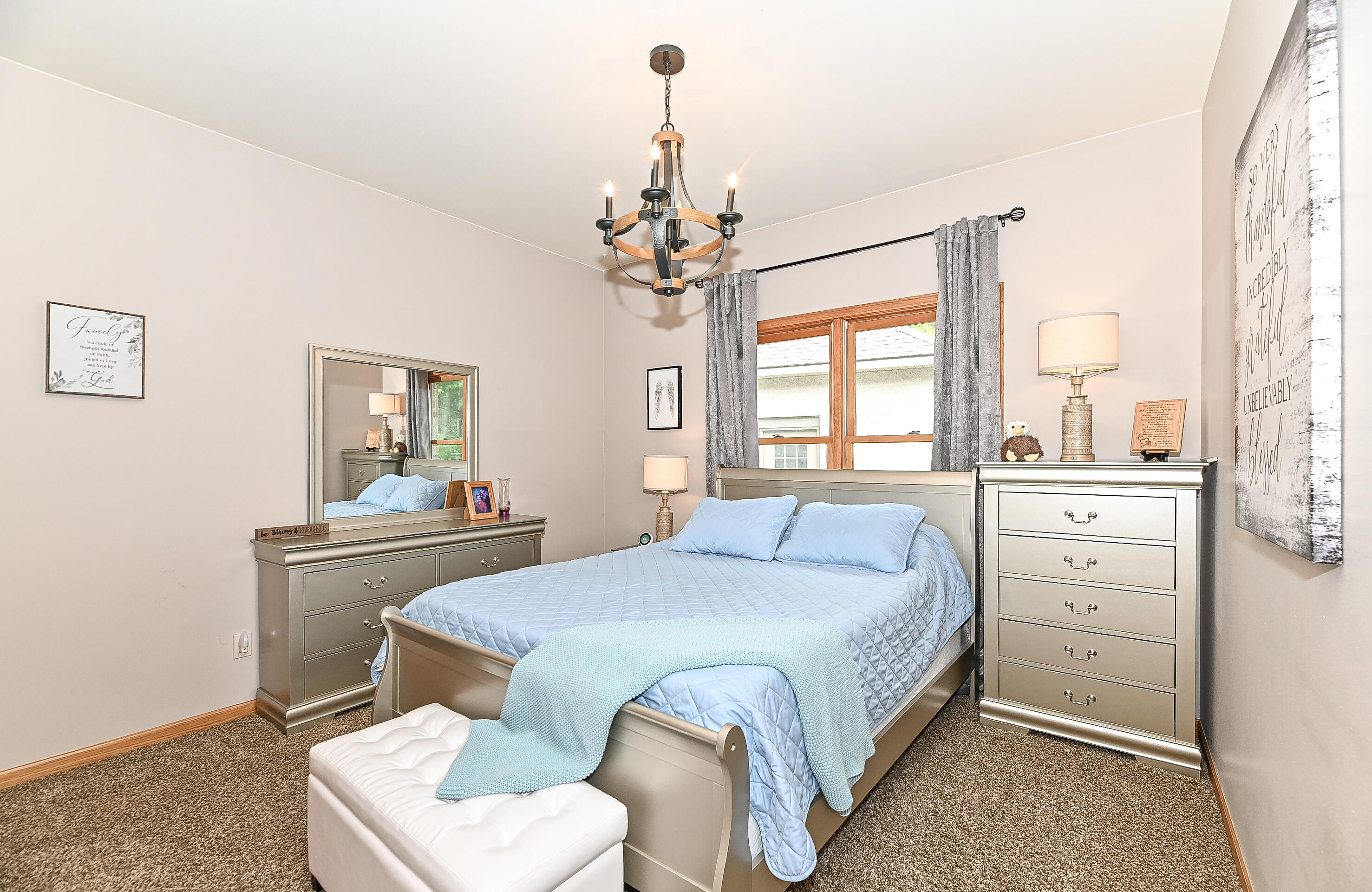 W2539 Indian Head Ln, Lafayette