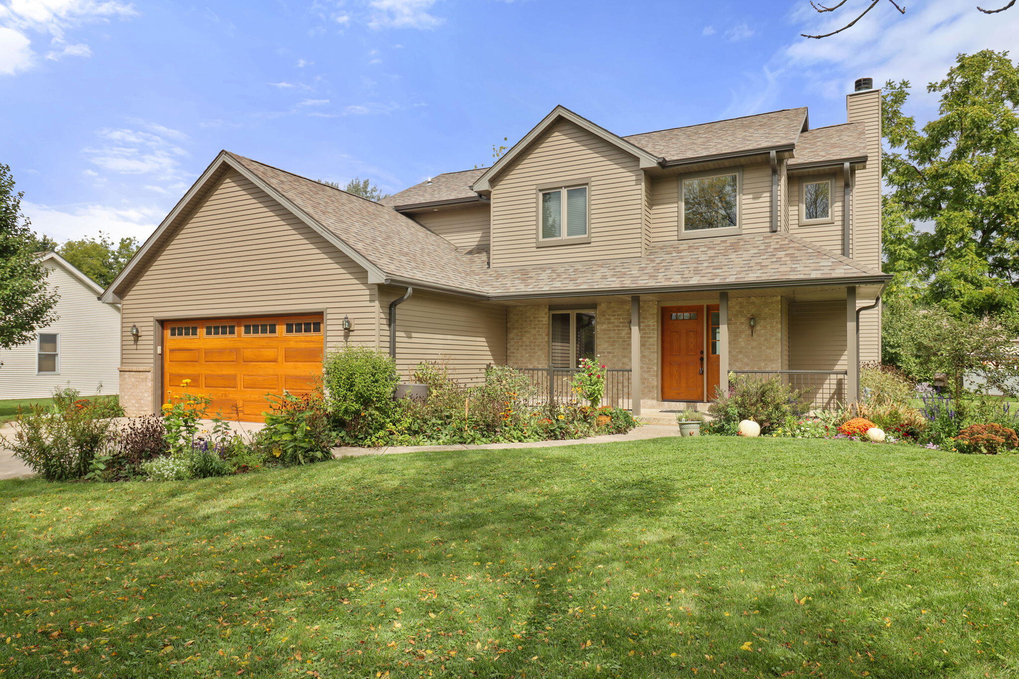 30624 Cedar Dr, Burlington