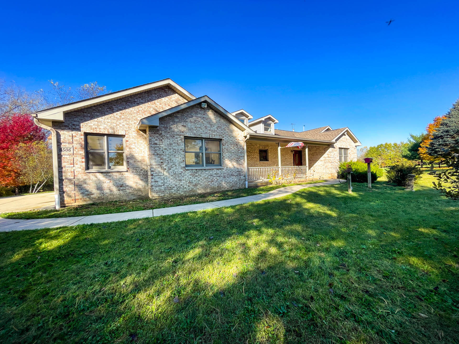 9506 296th Ave