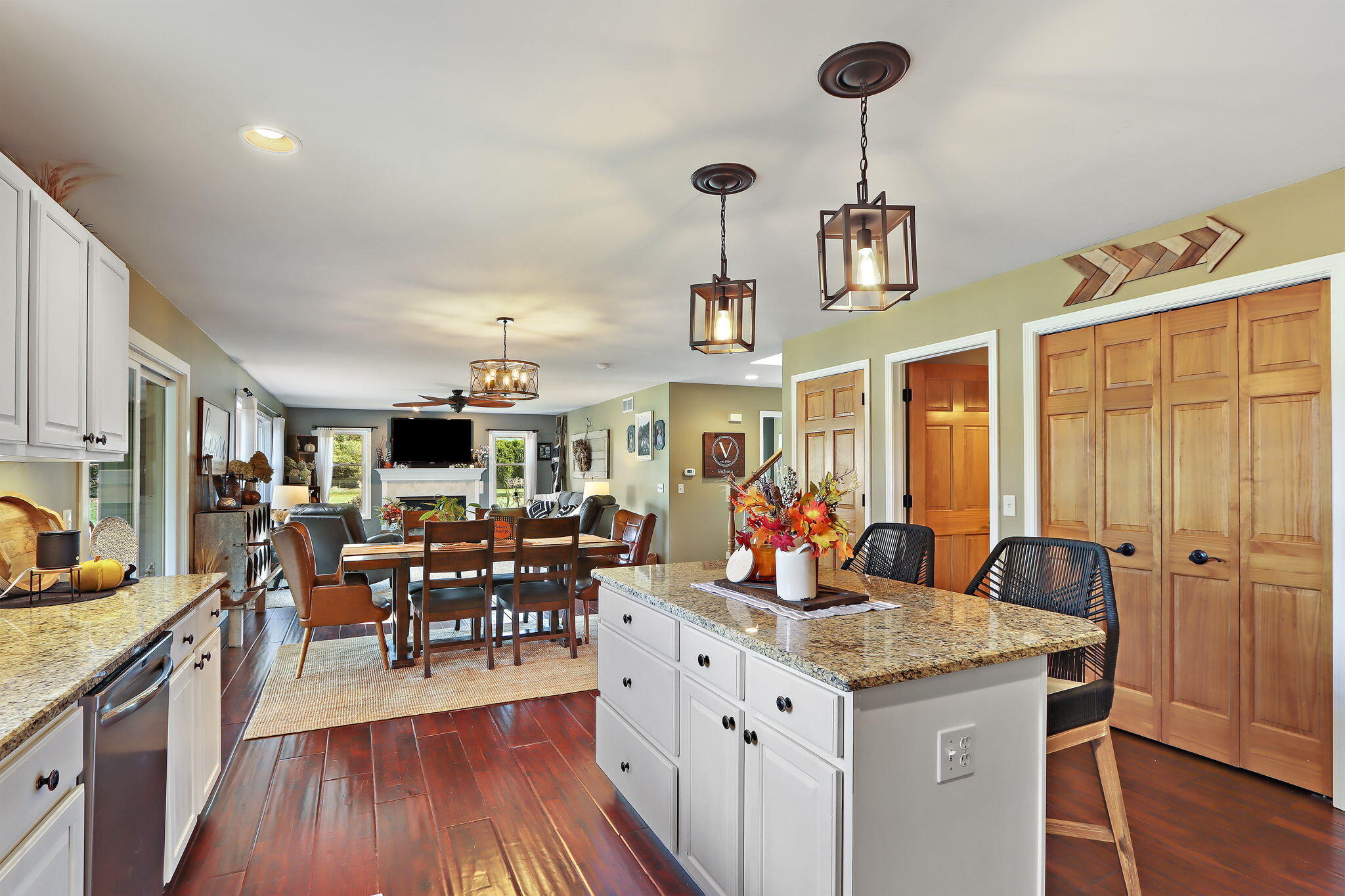 30808 Wild Goose Ln, Burlington