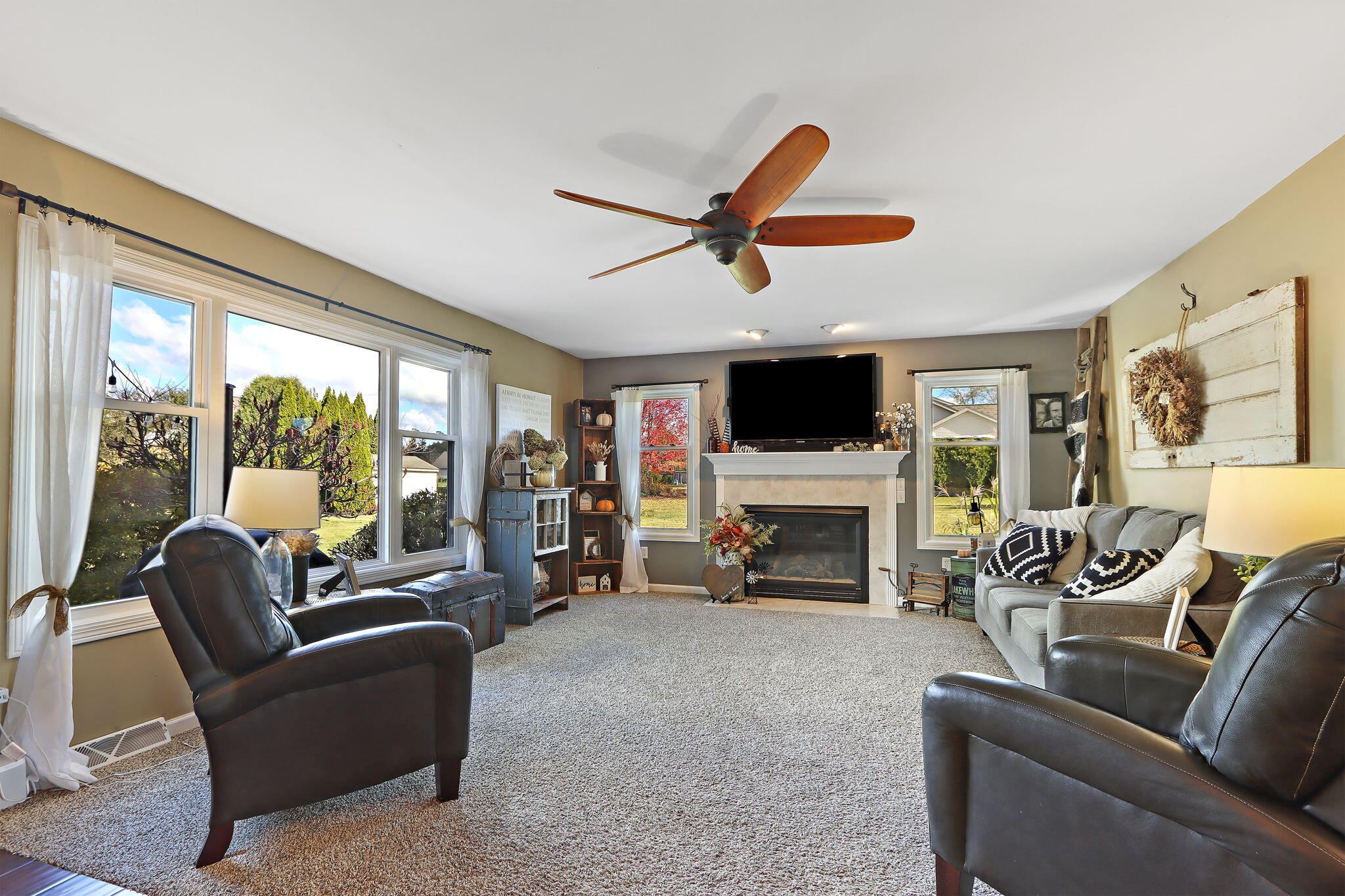 30808 Wild Goose Ln, Burlington