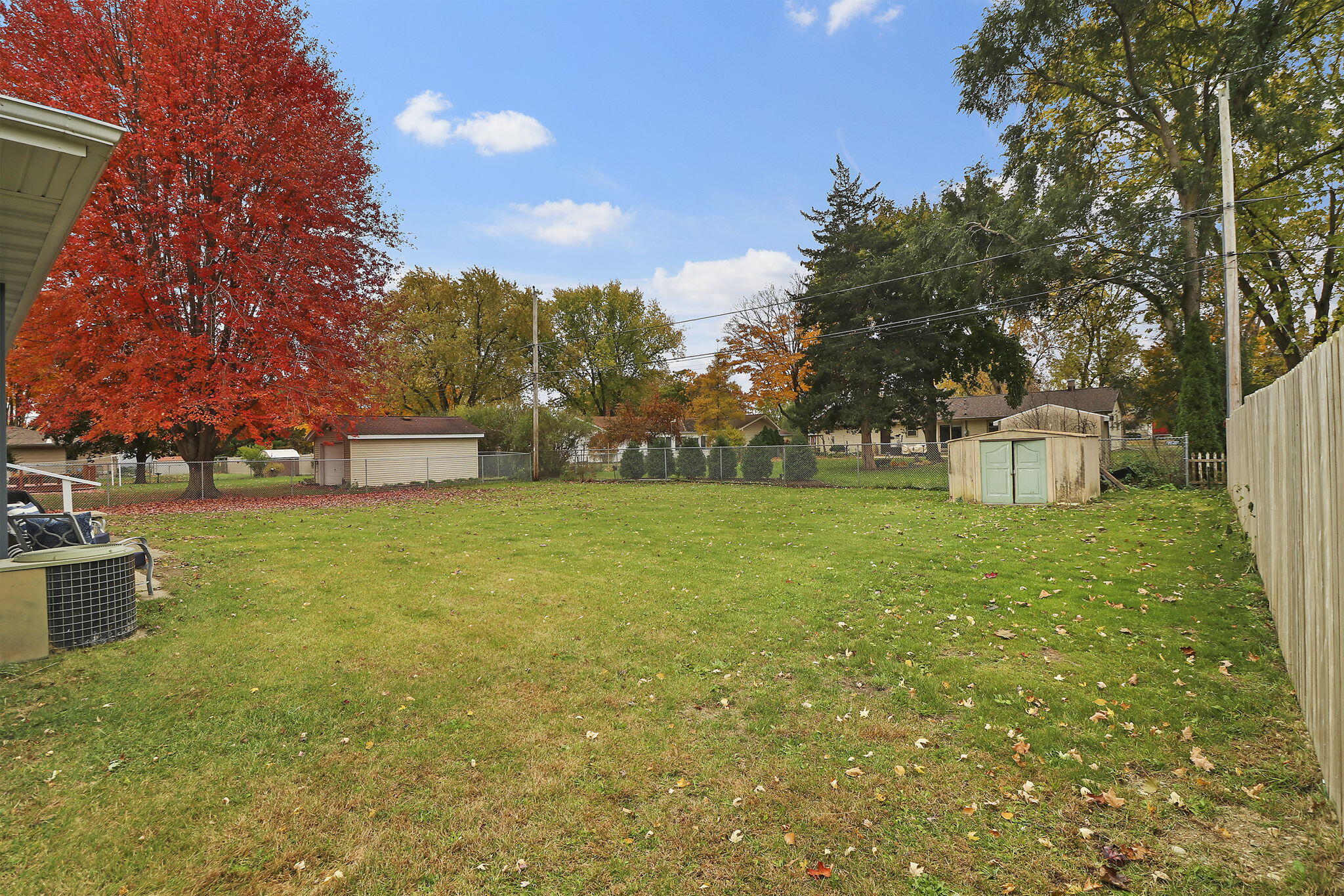 401 Roberts Dr, Mukwonago