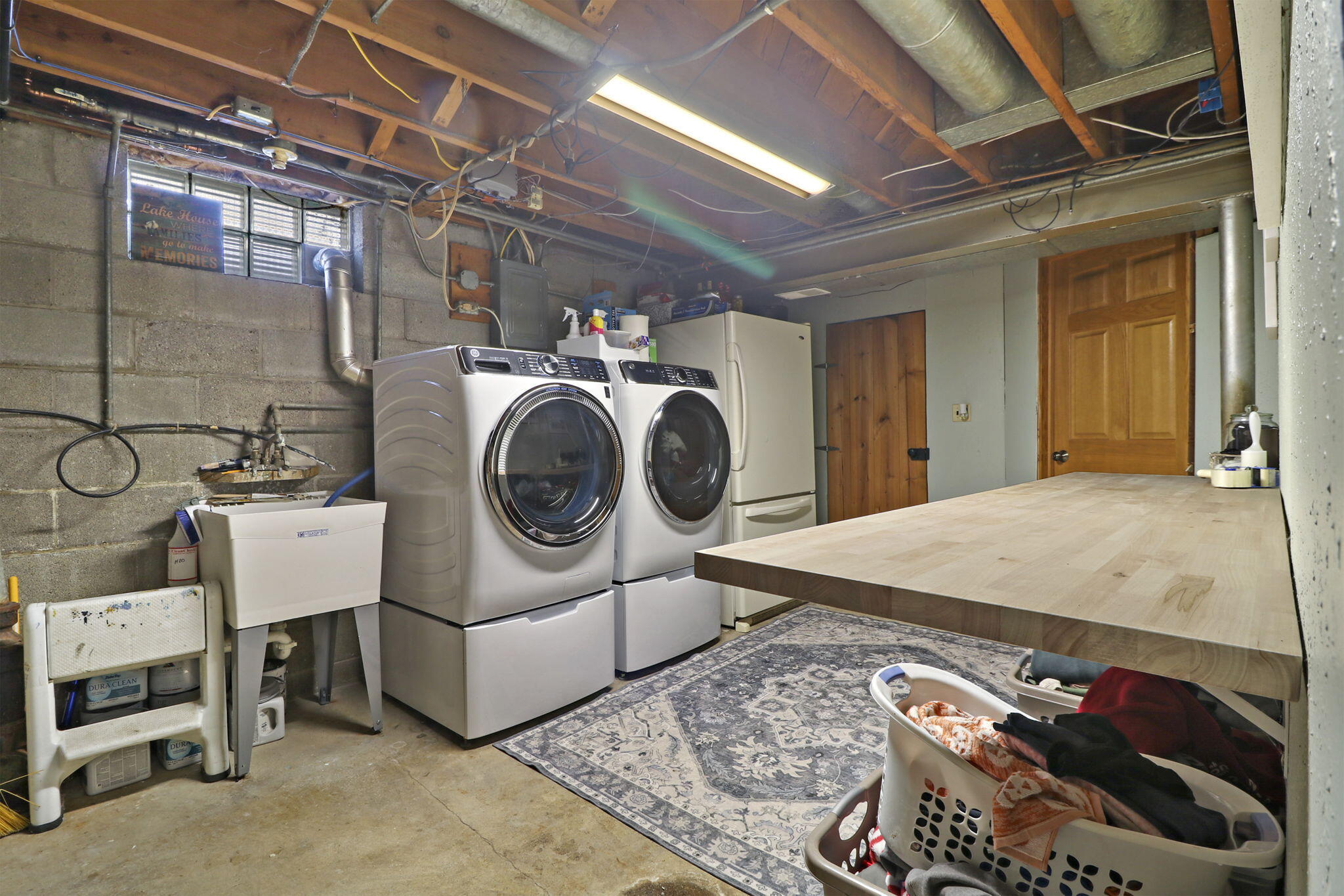241 N Kendrick Ave, Burlington