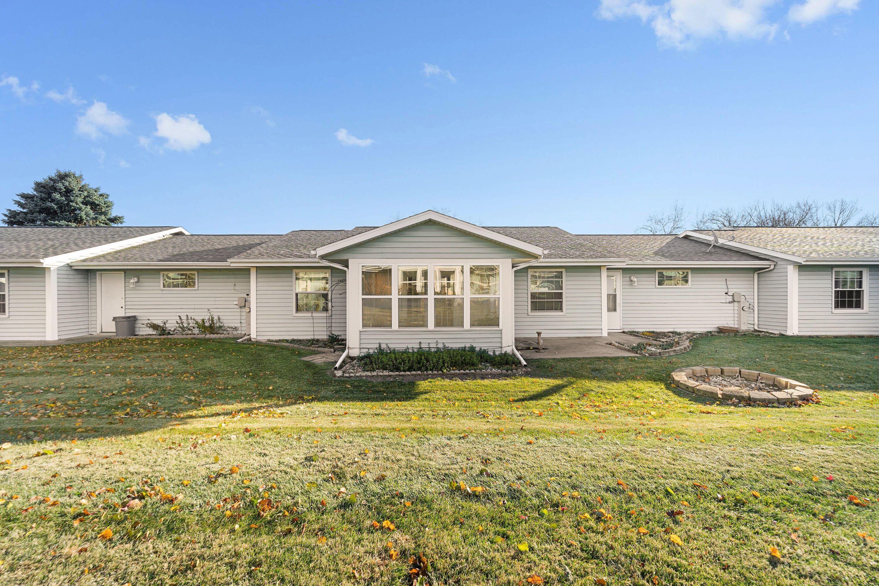 407 E 3rd Ave, 2, Elkhorn