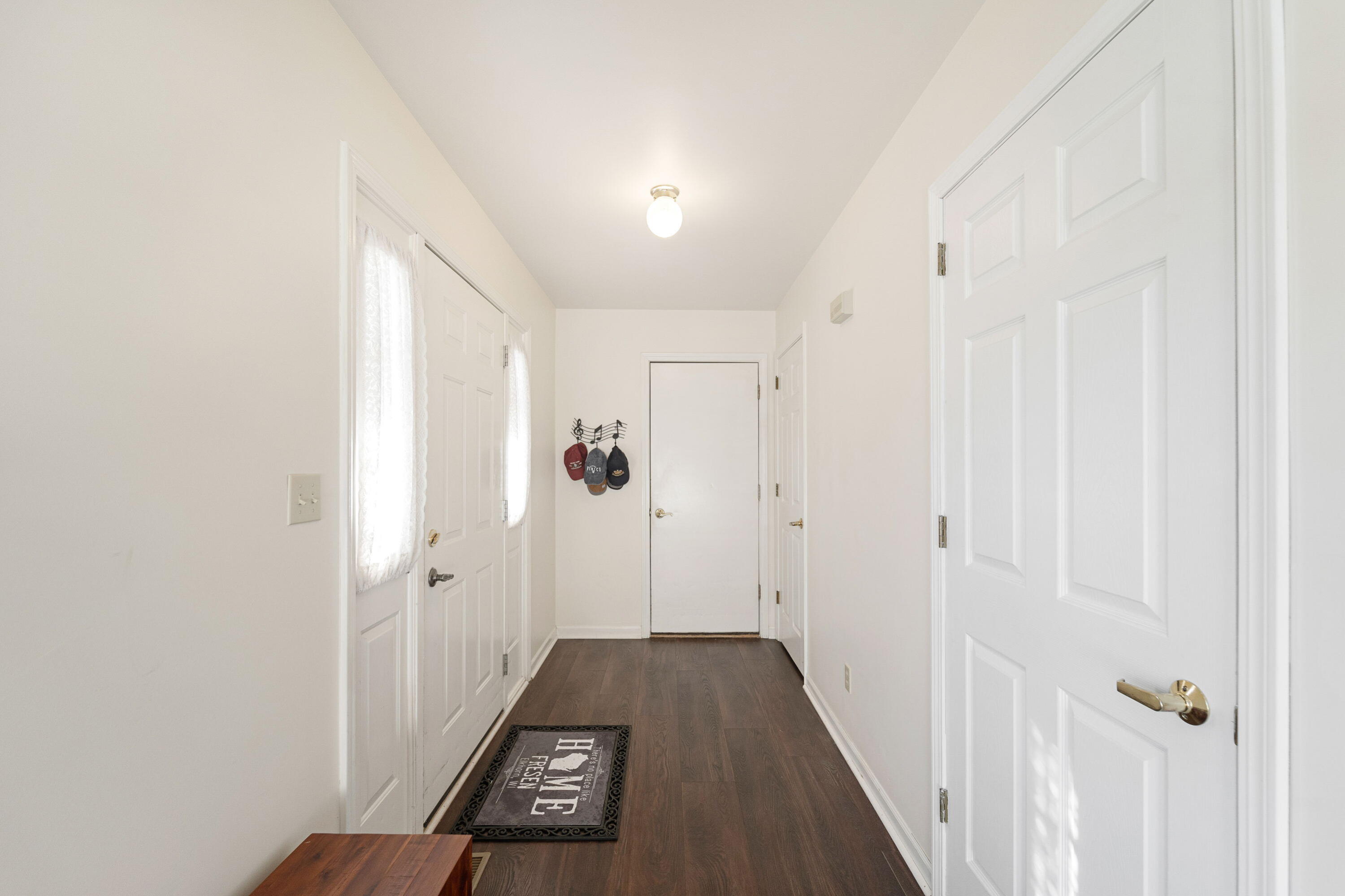 407 E 3rd Ave, 2, Elkhorn