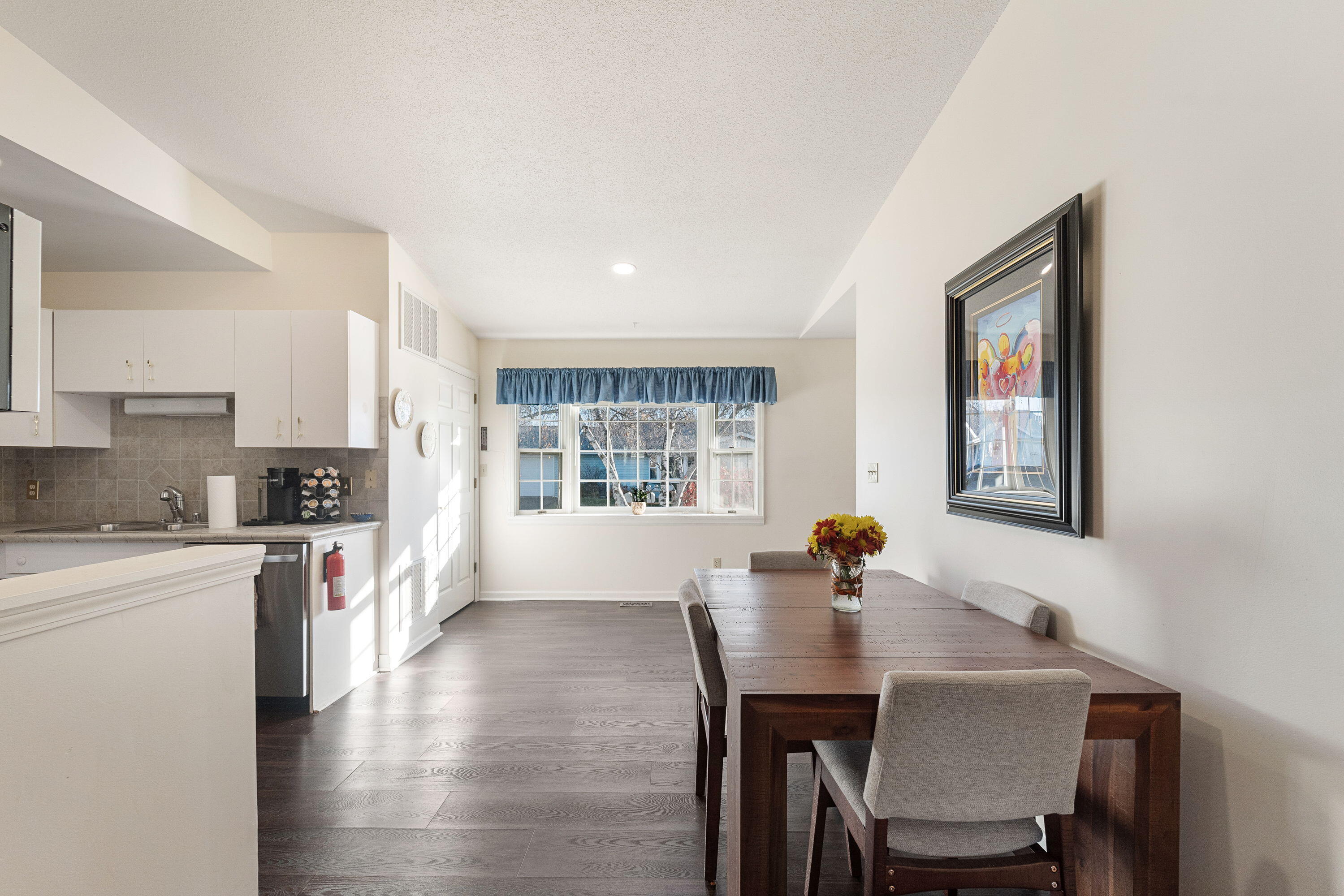 407 E 3rd Ave, 2, Elkhorn