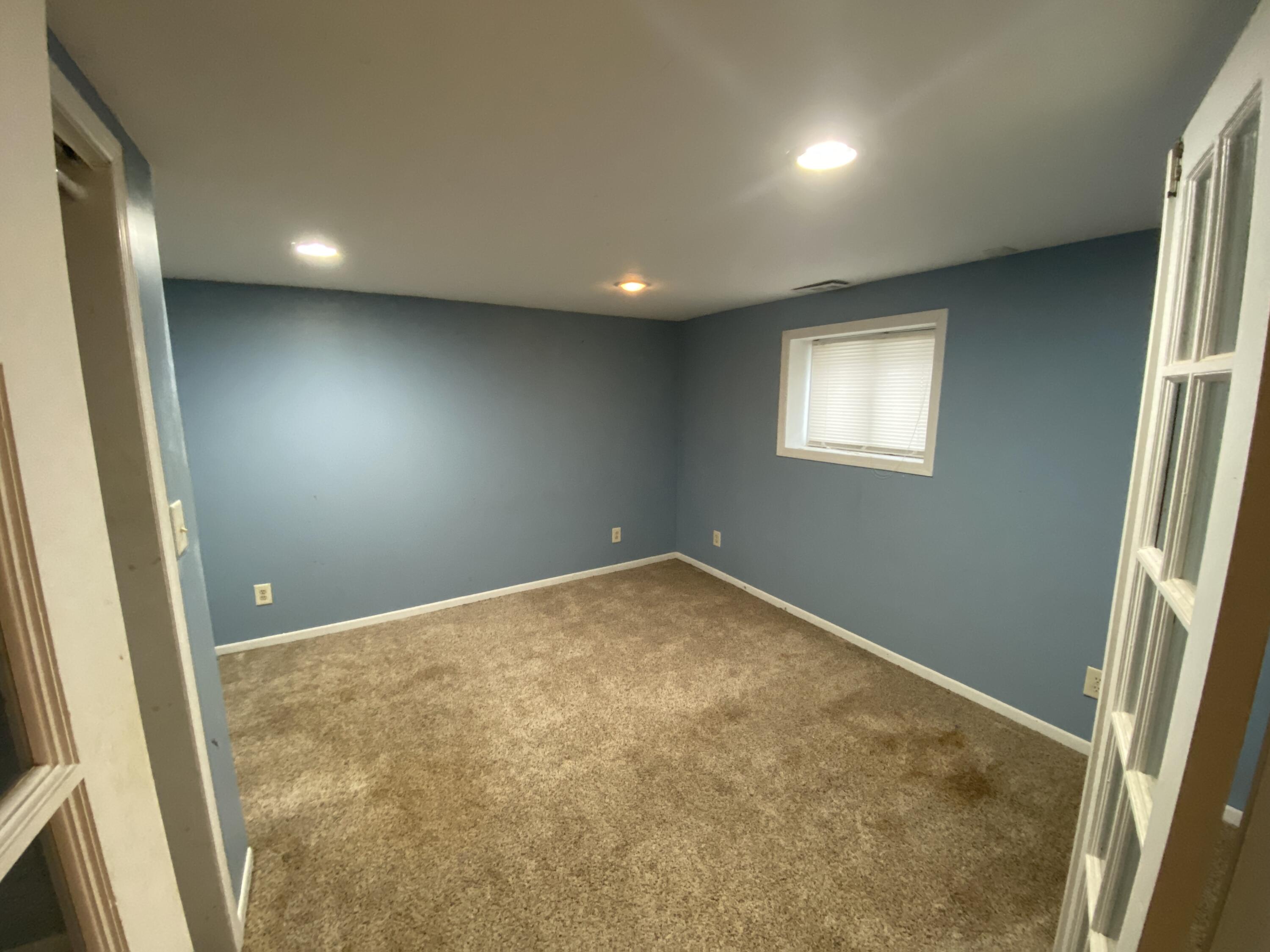 441 Hawthorn St, Burlington