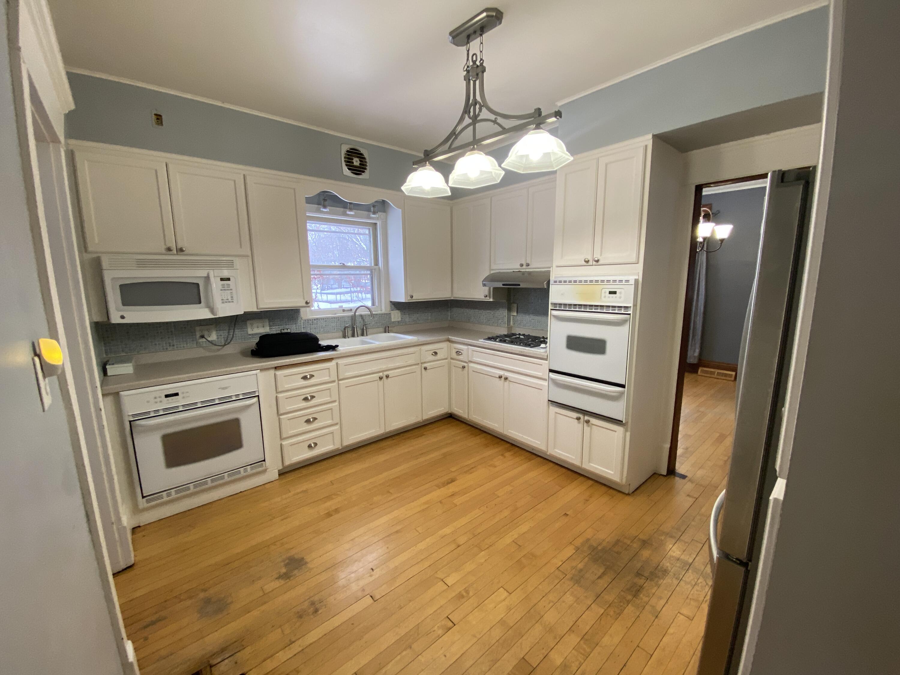 441 Hawthorn St, Burlington