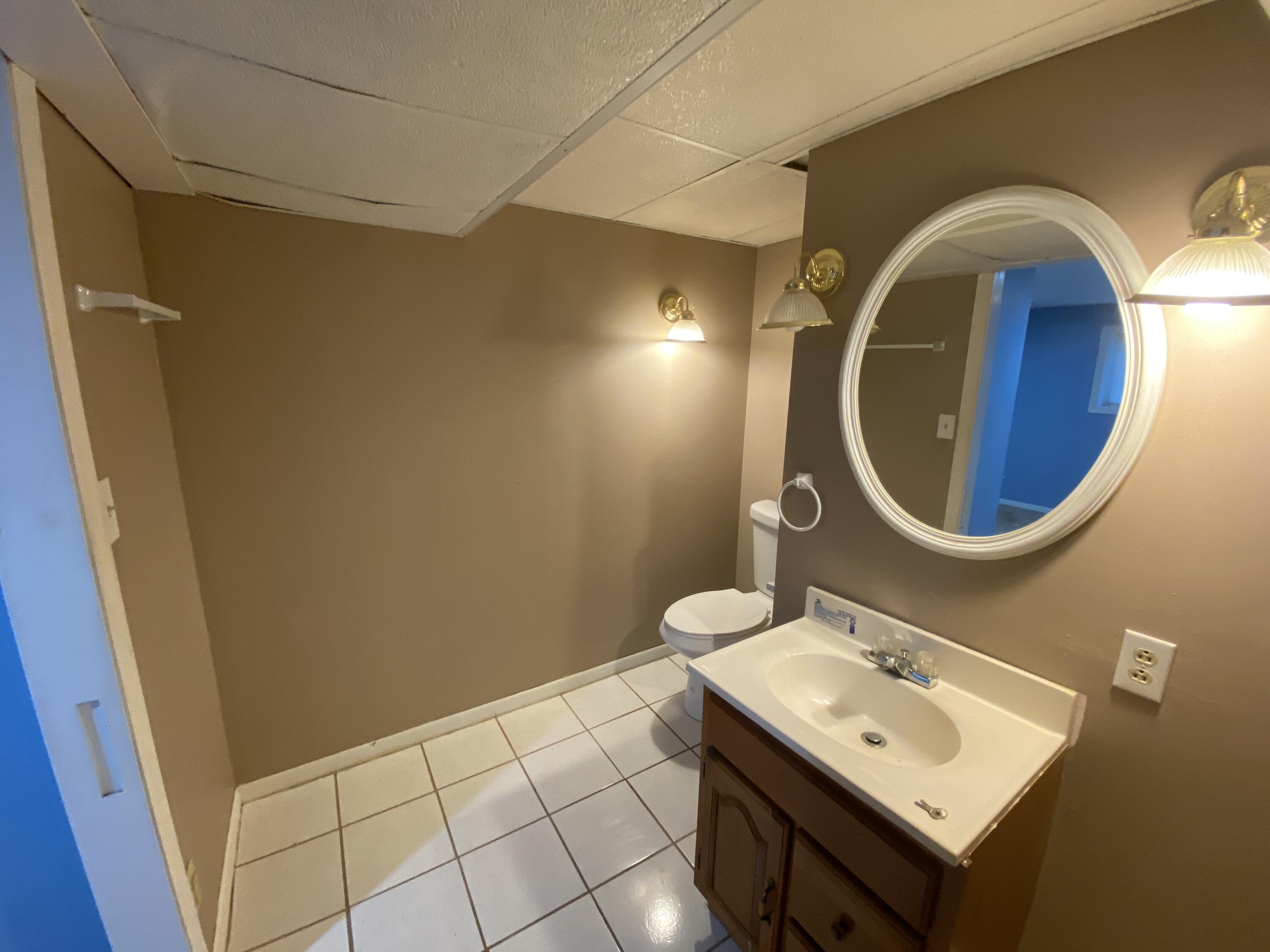 441 Hawthorn St, Burlington