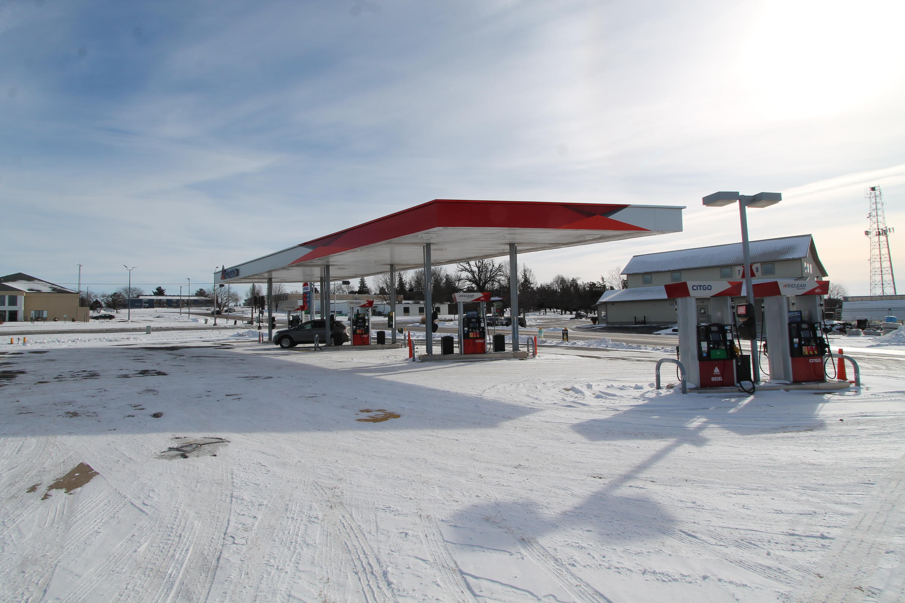1220 Janesville Ave, 400-600, Fort Atkinson