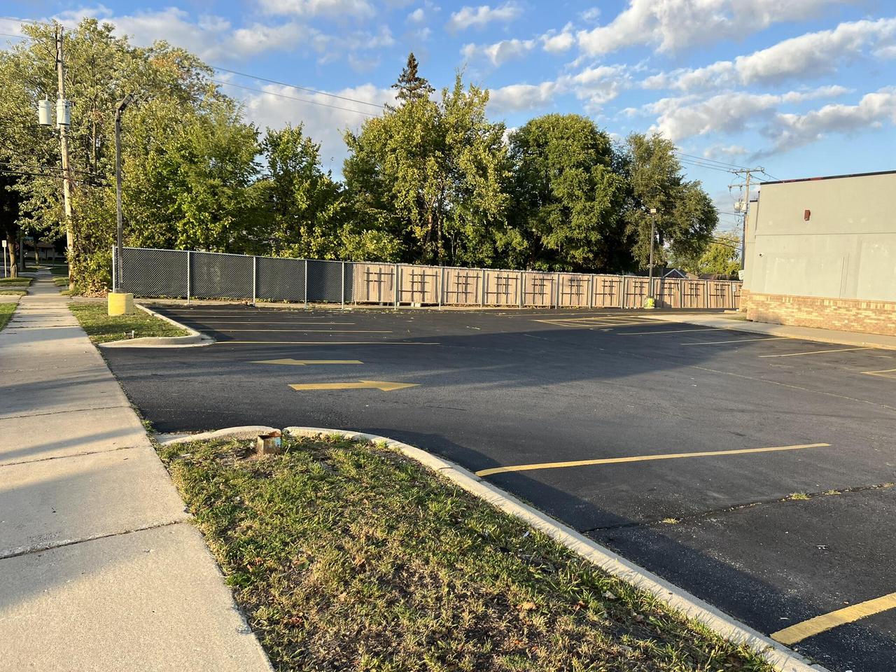 7822 W Capitol DRIVE 1