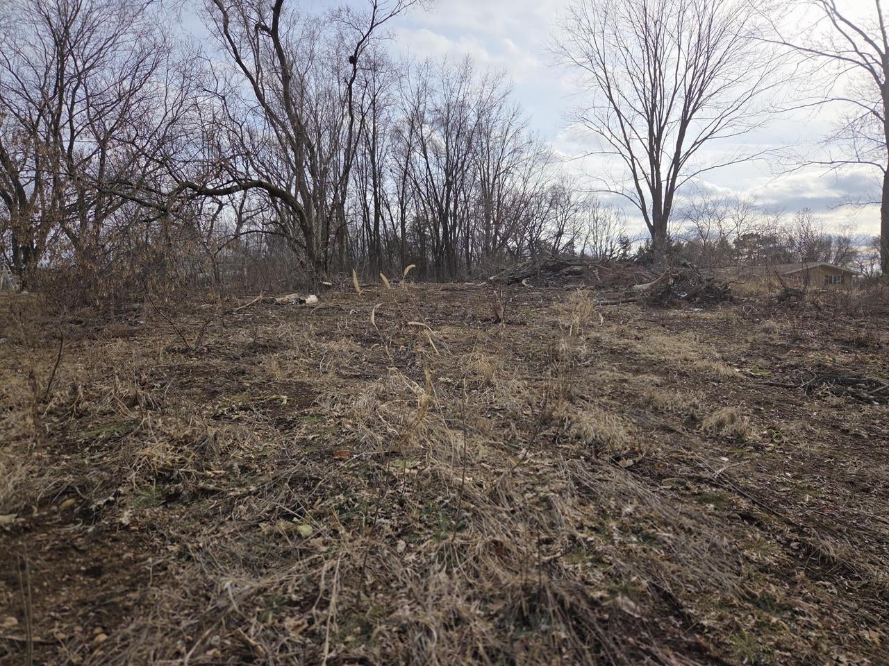 Lt3 93RD STREET