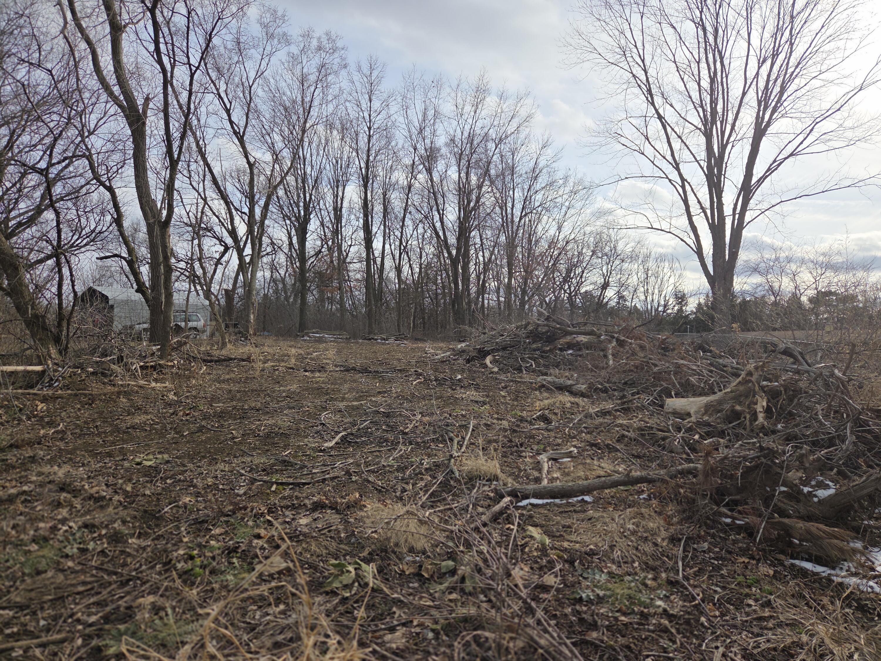 Lt3 93rd St