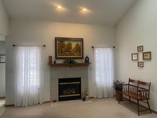 6925 Prince DRIVE 6925