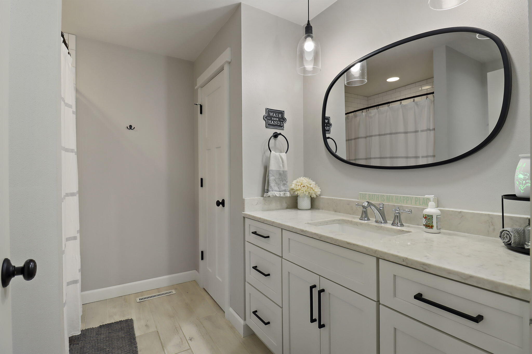1212 Laurel Ln, Dover