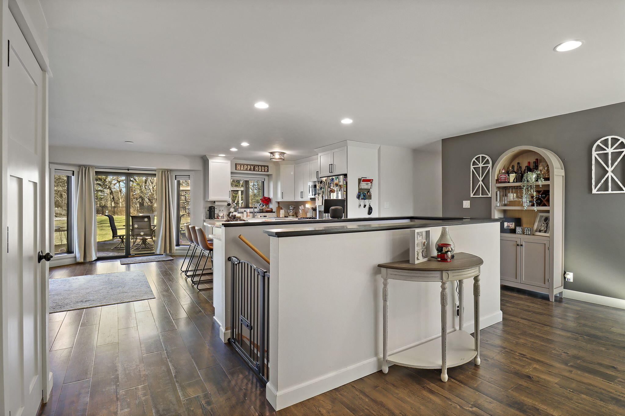 1212 Laurel Ln, Dover