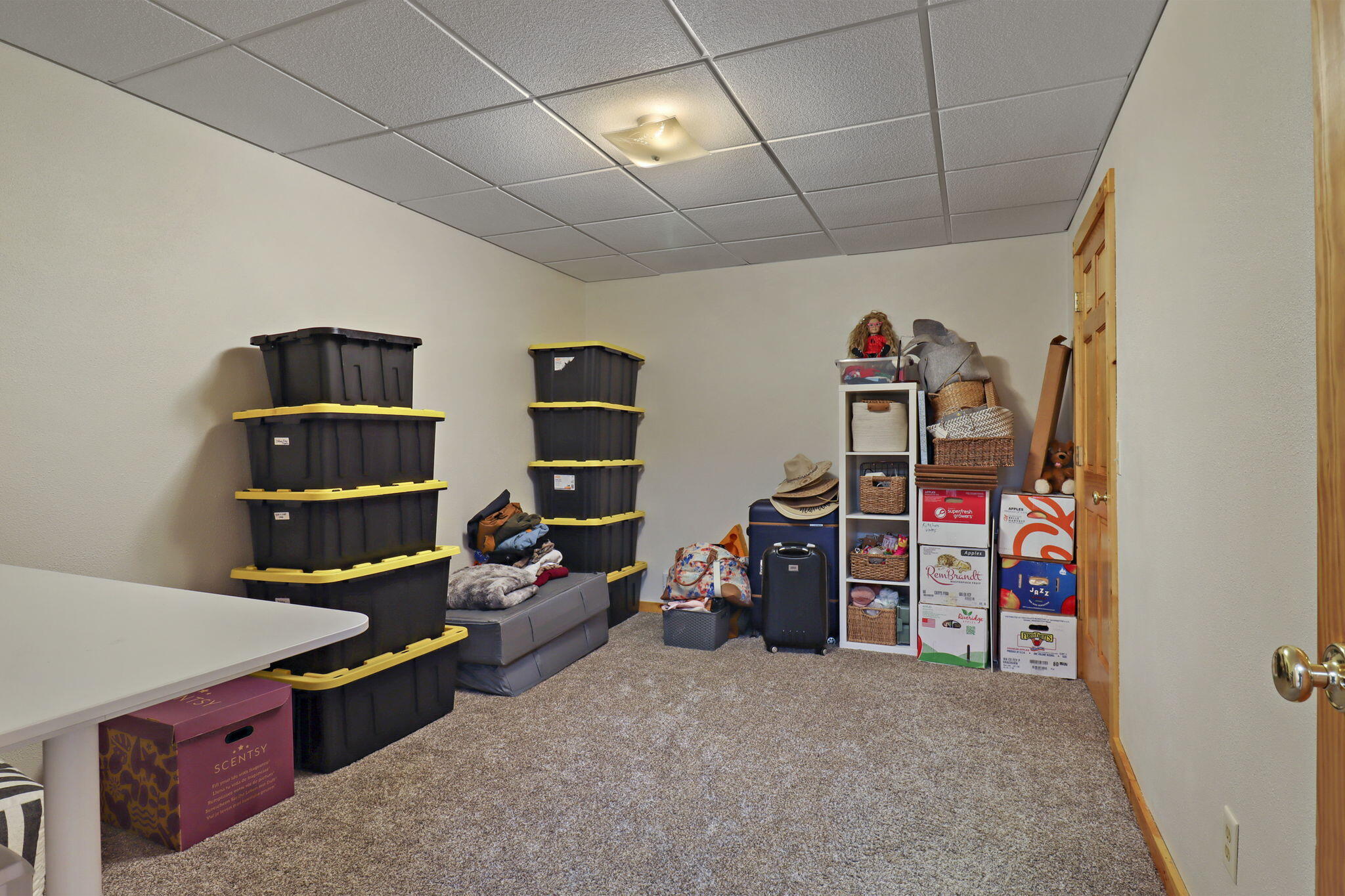 1212 Laurel Ln, Dover
