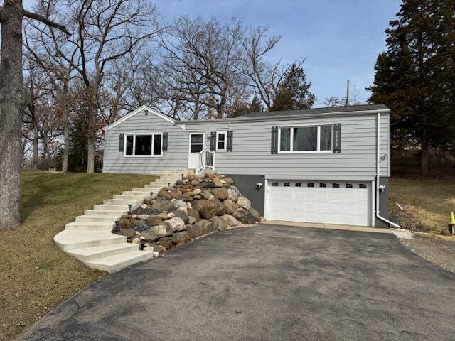 33908 Cattail Dr, Burlington