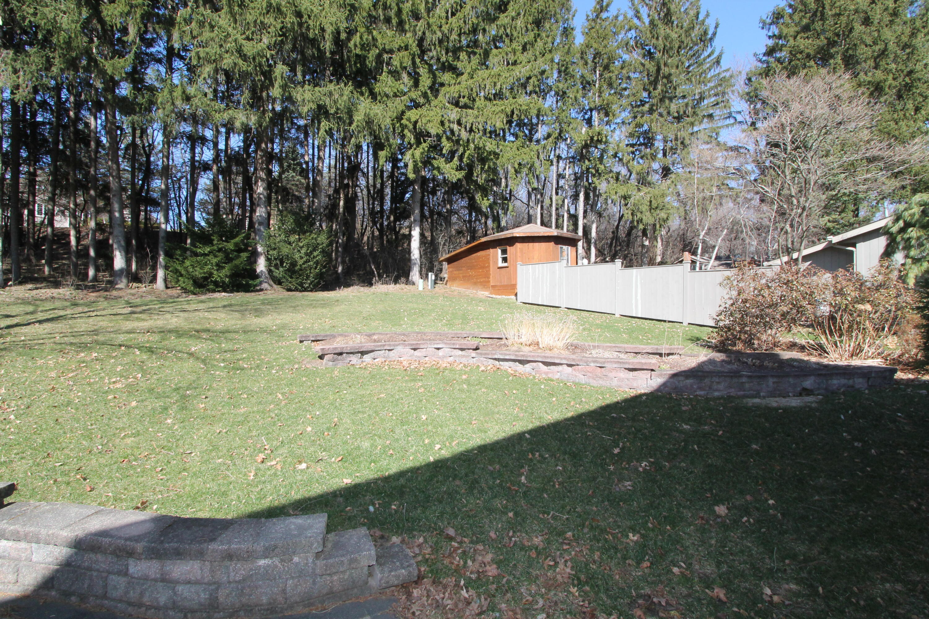 267 Robins Run -, Burlington