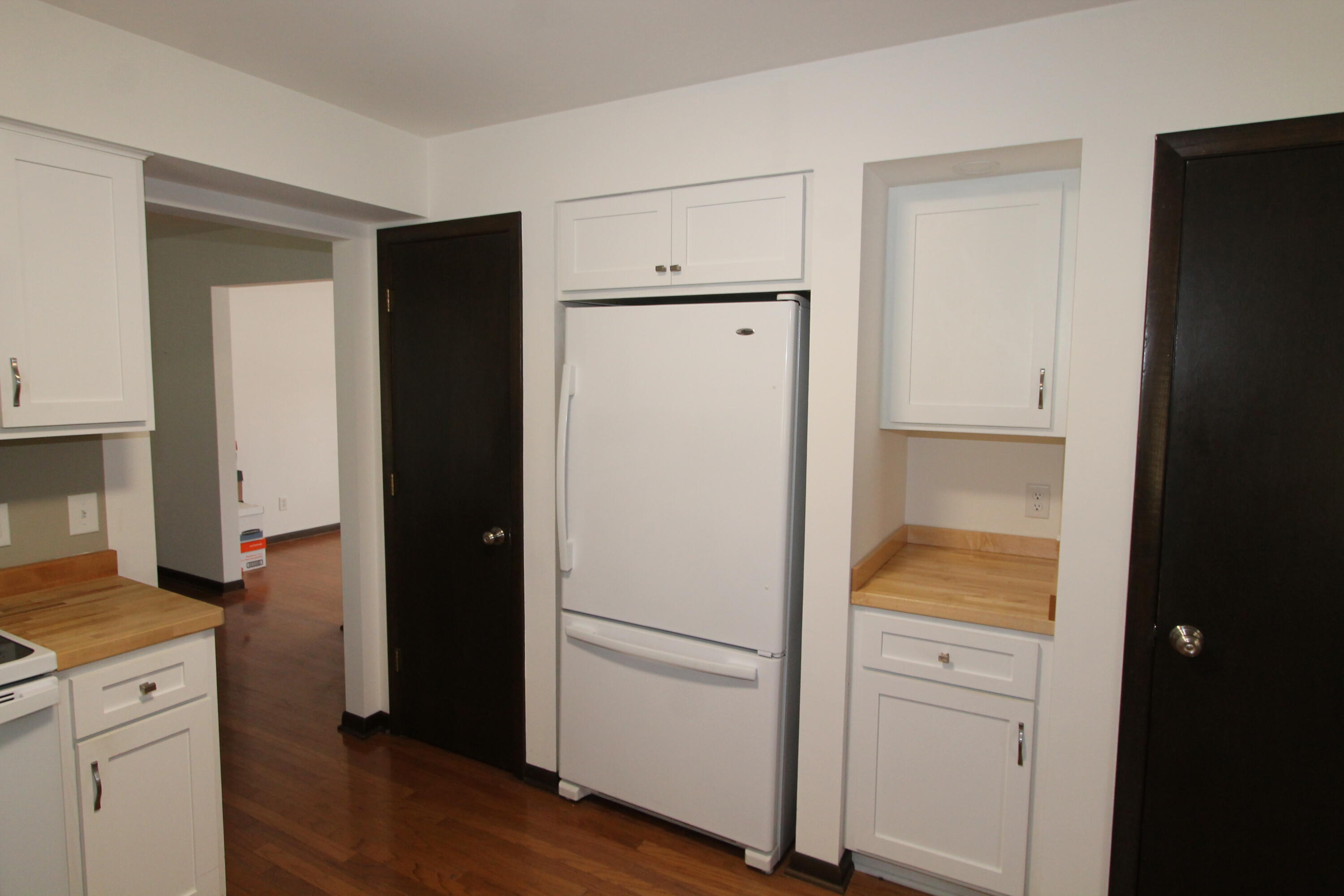 267 Robins Run -, Burlington