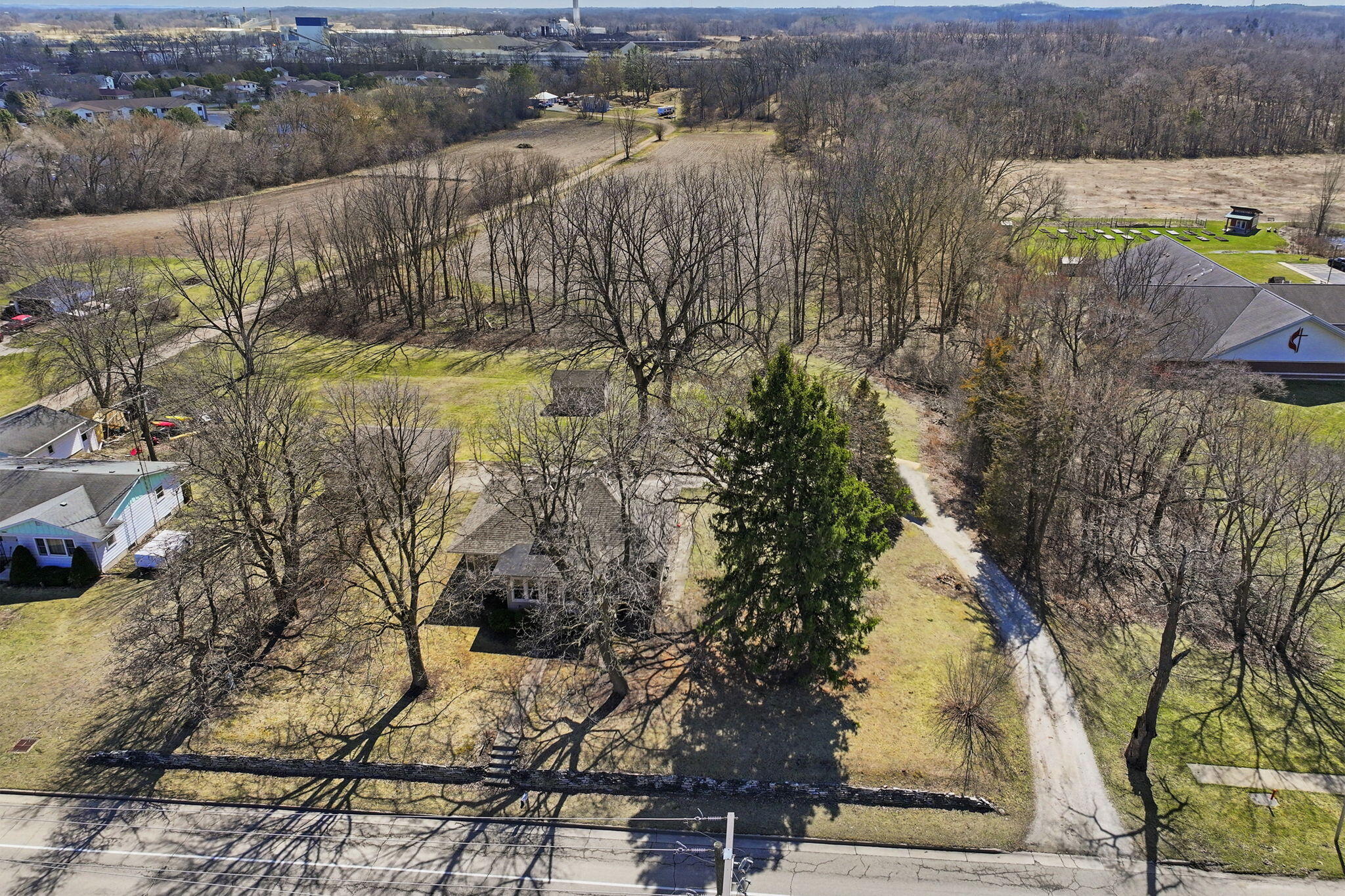 34911 W State St, Burlington