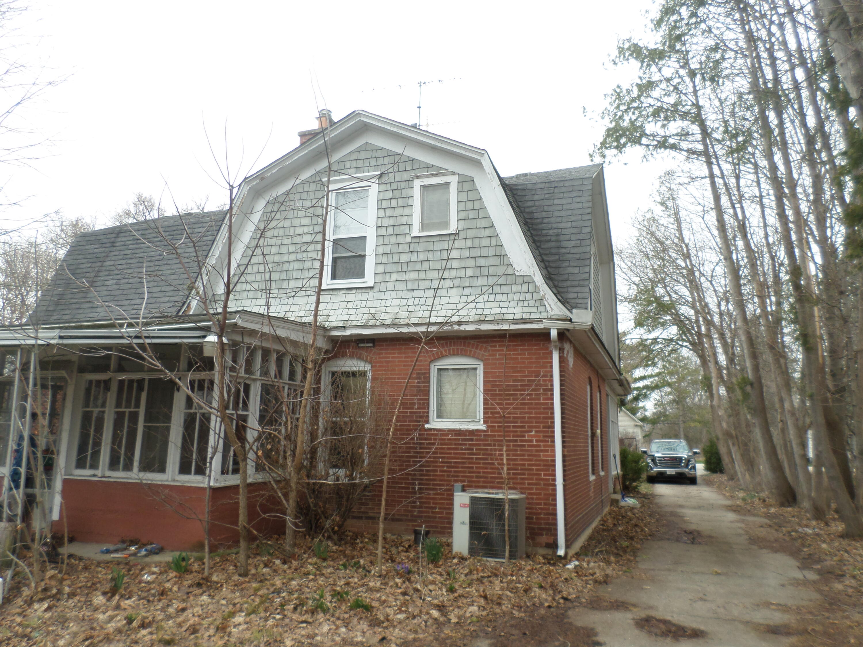 8301 104th Ave, Pleasant Prairie