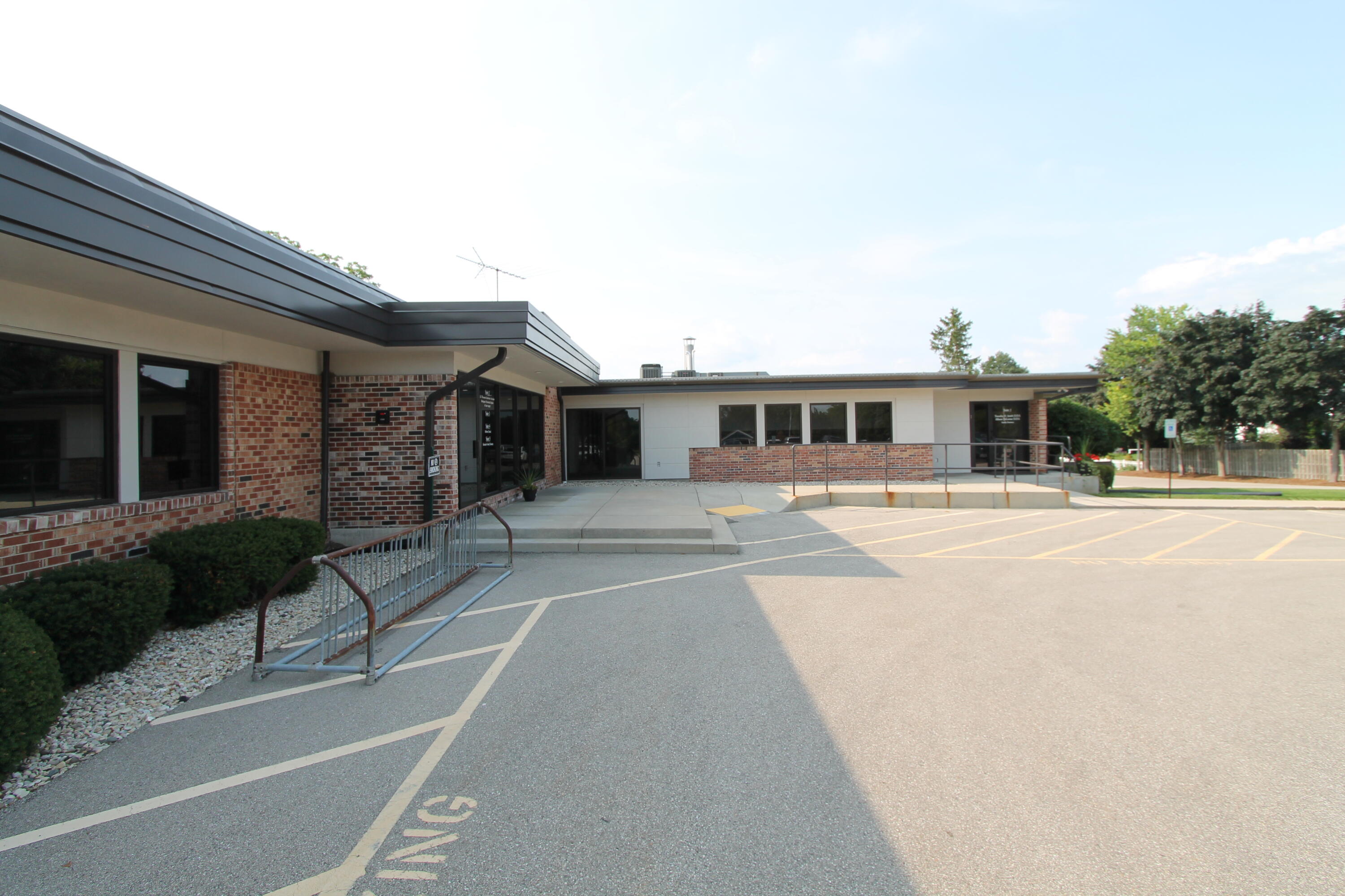 190 Gardner Ave, 3