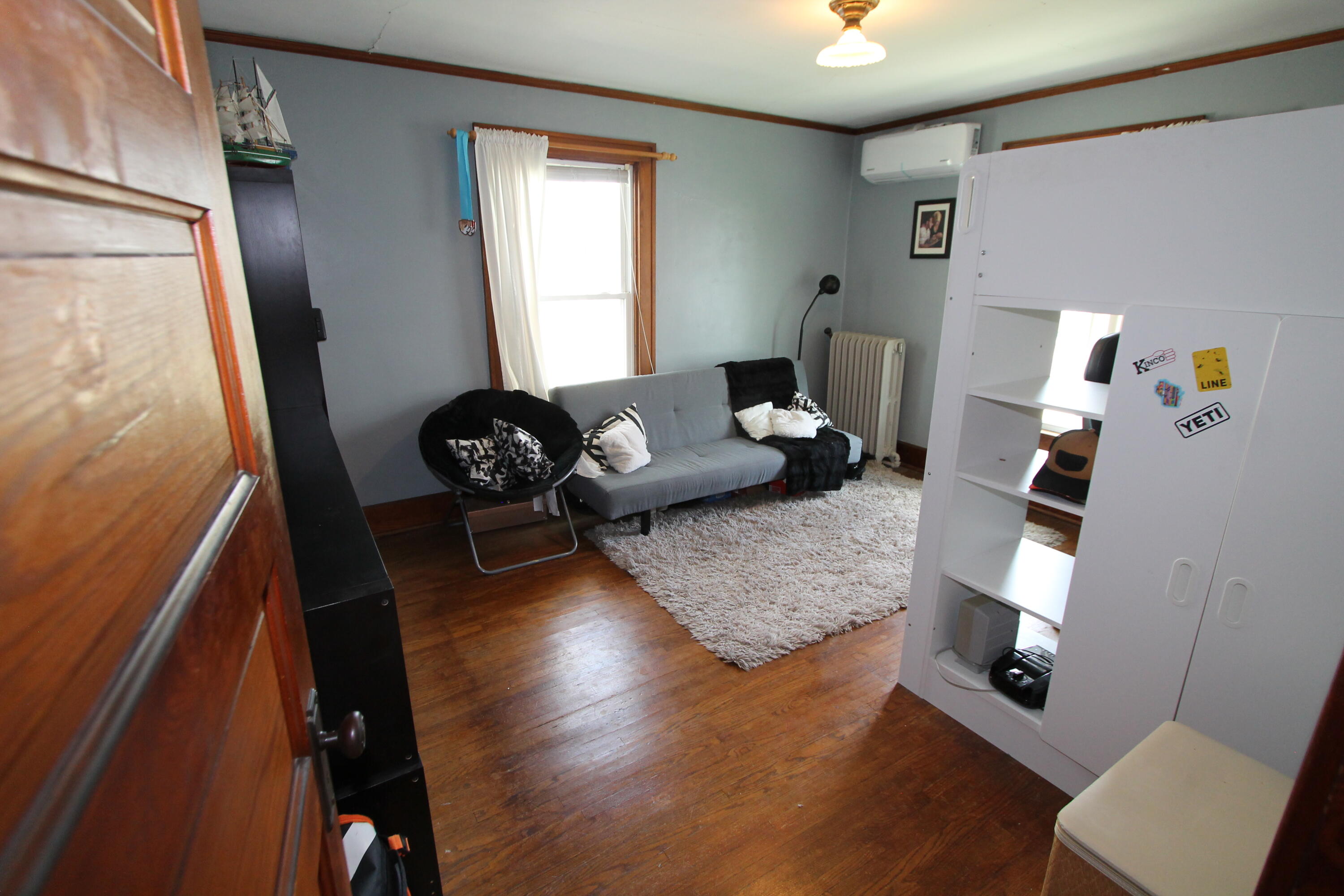 140 Kendall St, Burlington