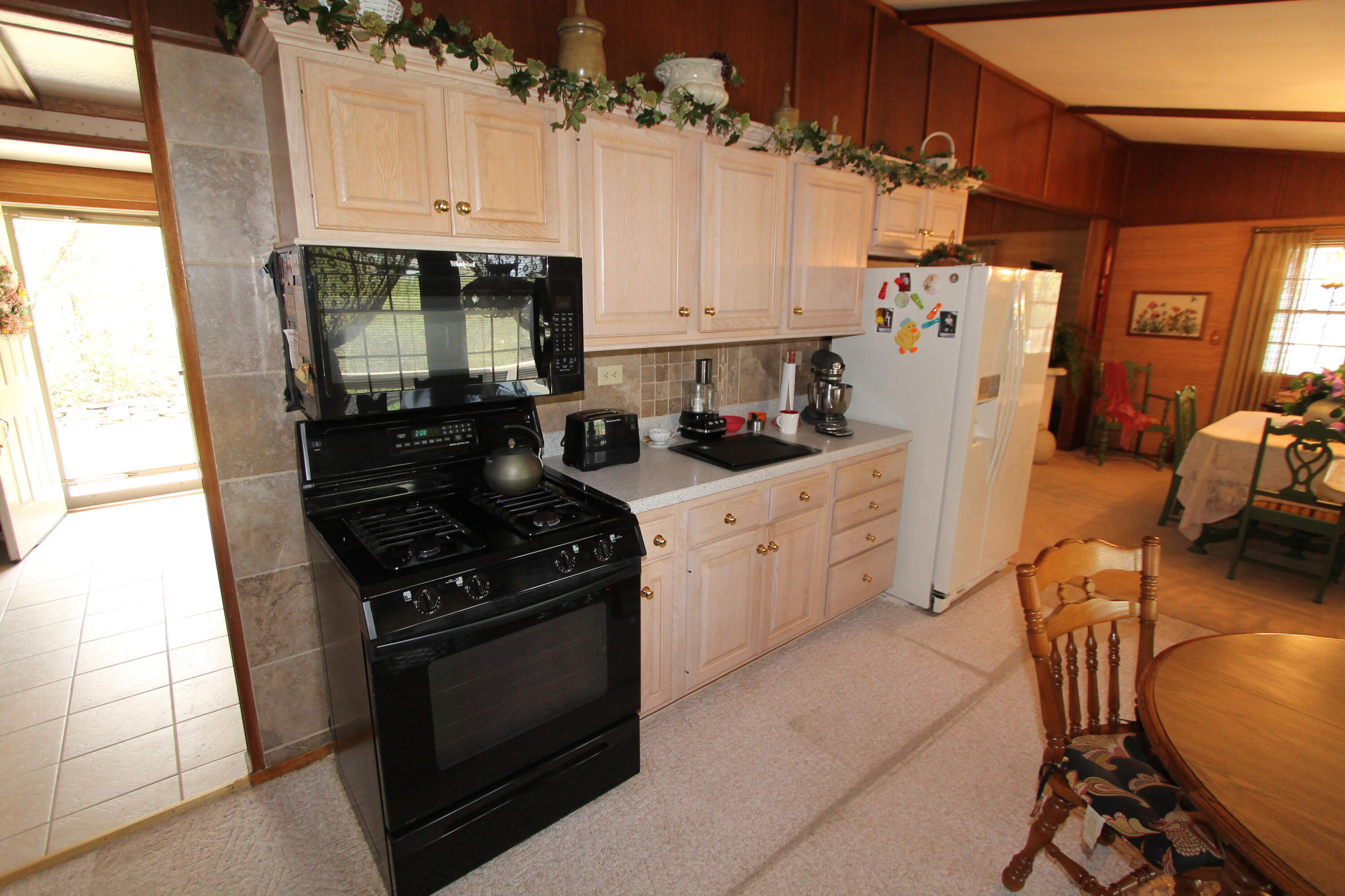 308 Highridge Rd, Burlington