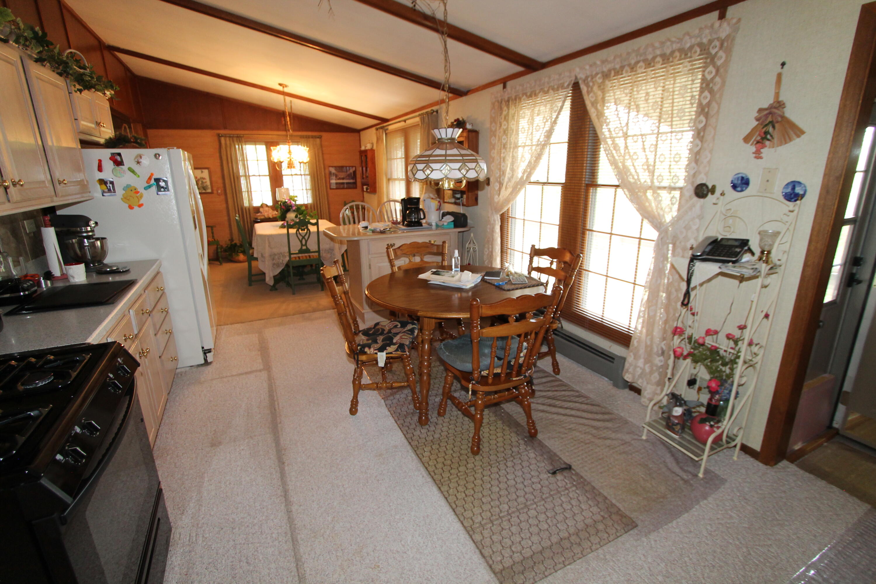 308 Highridge Rd, Burlington