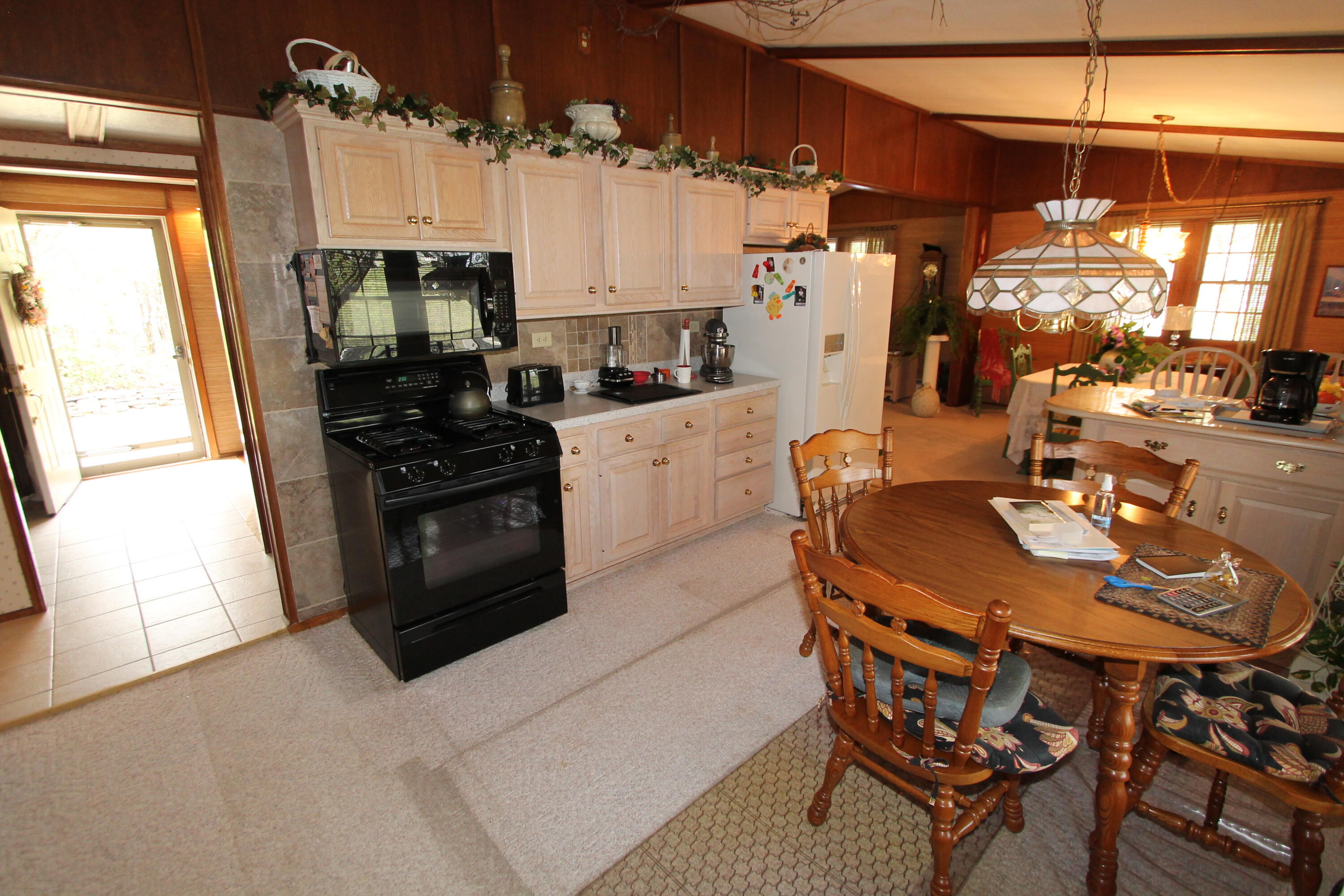 308 Highridge Rd, Burlington