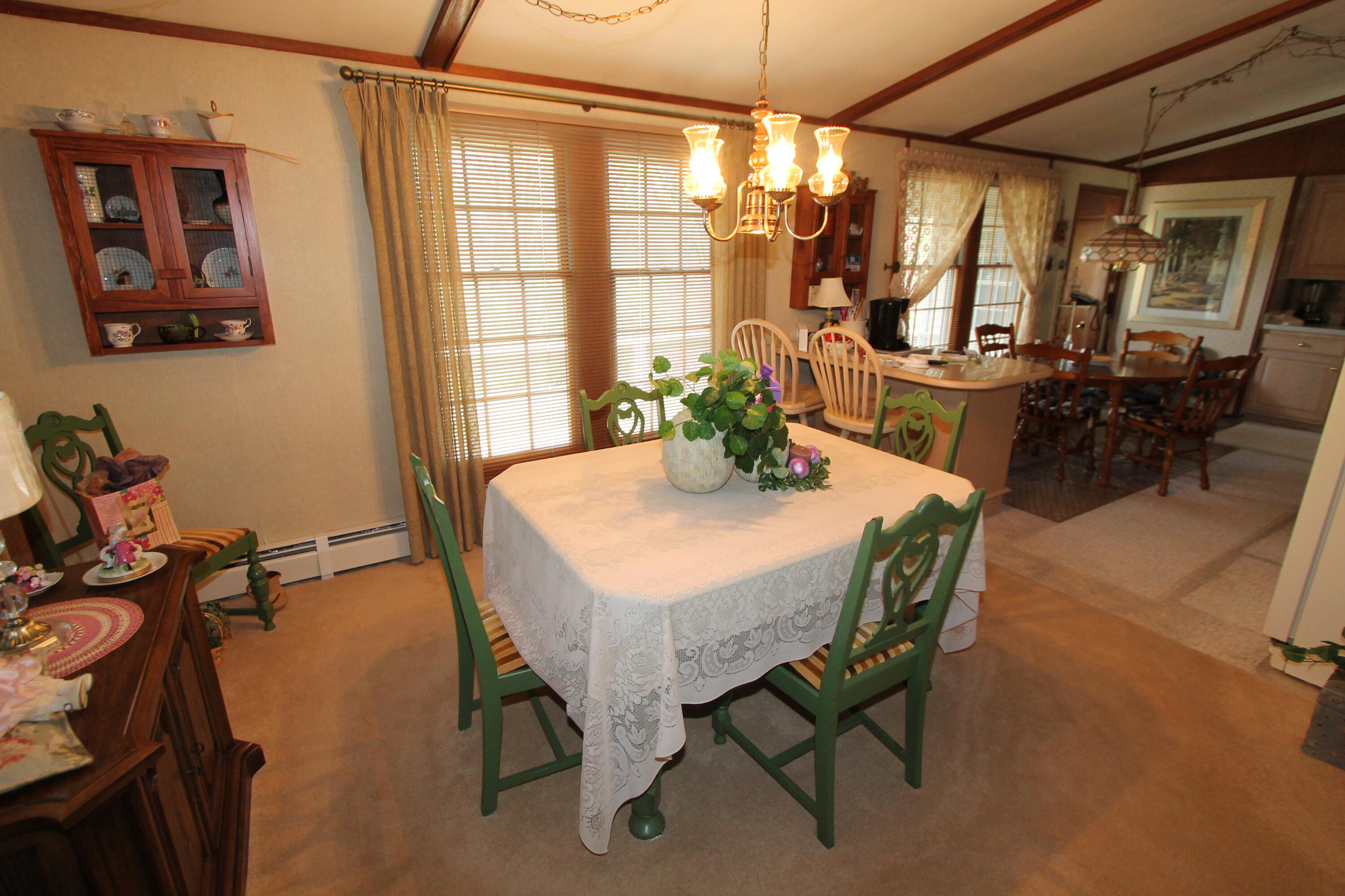 308 Highridge Rd, Burlington