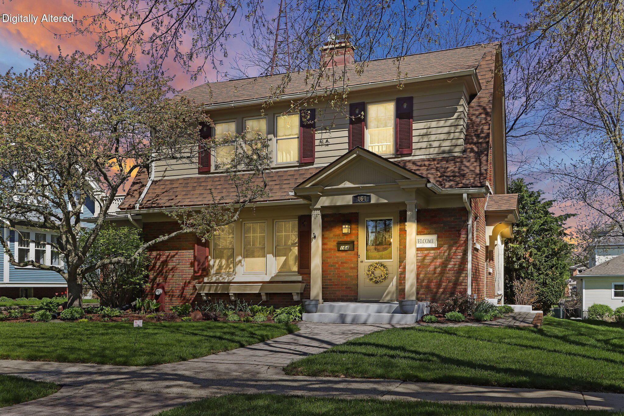 164 W Highland Ave