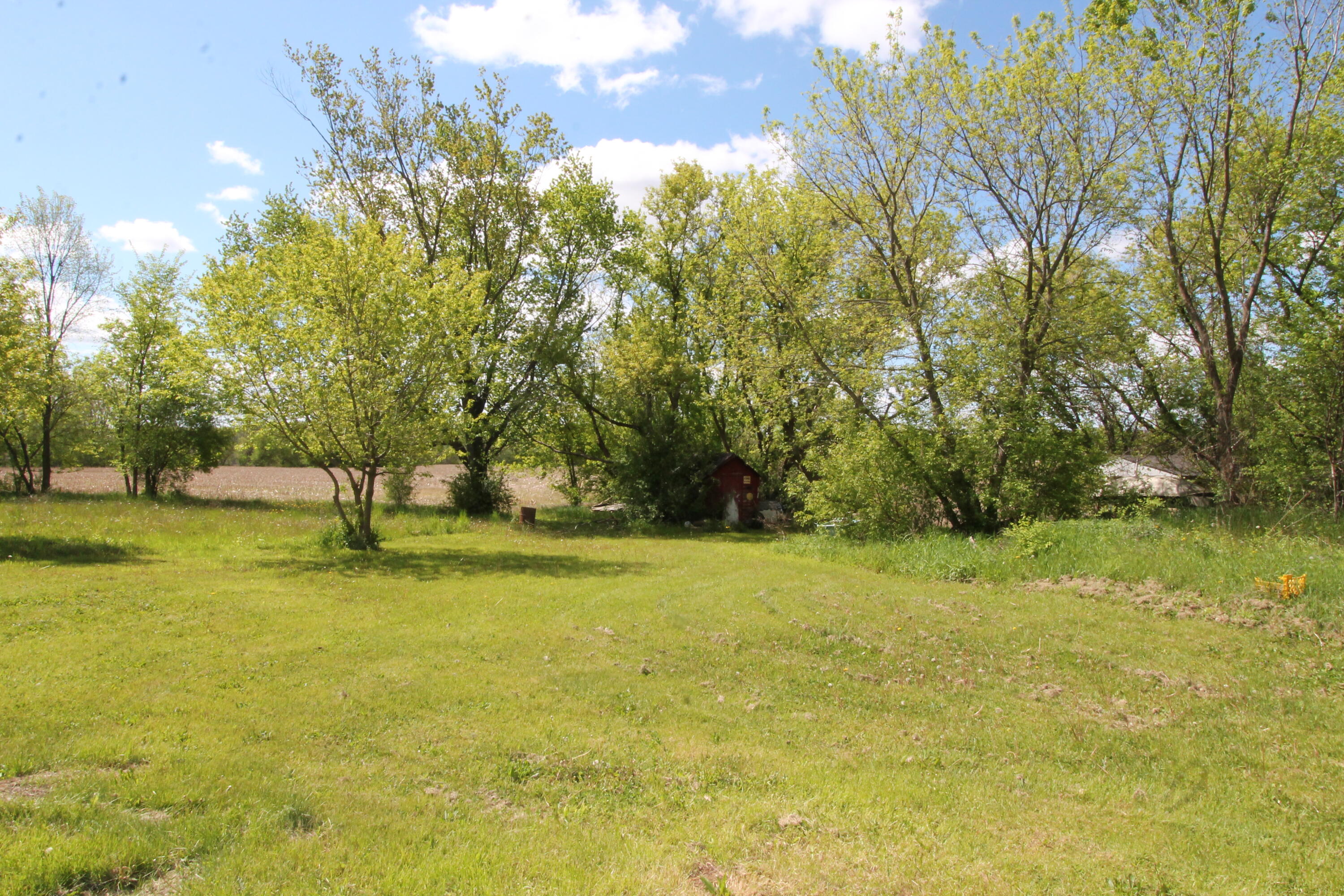 6131 S Loomis Rd, Norway