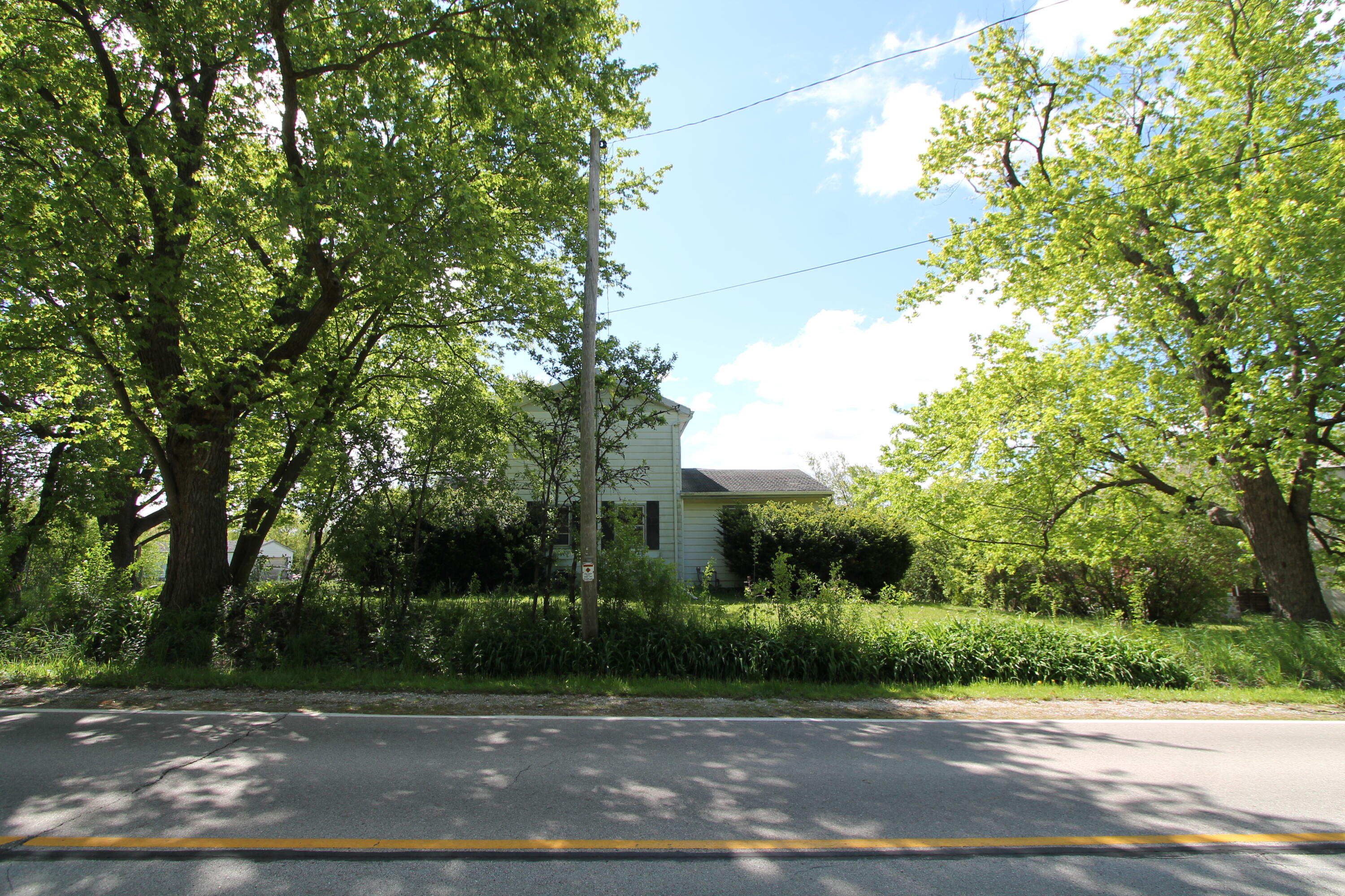 6131 S Loomis Rd, Norway