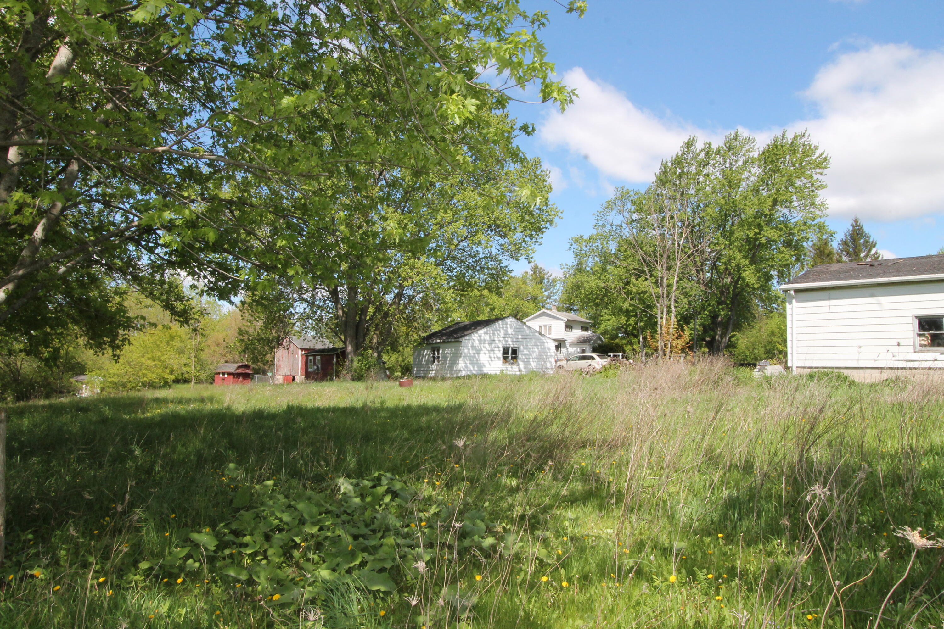 6131 S Loomis Rd, Norway