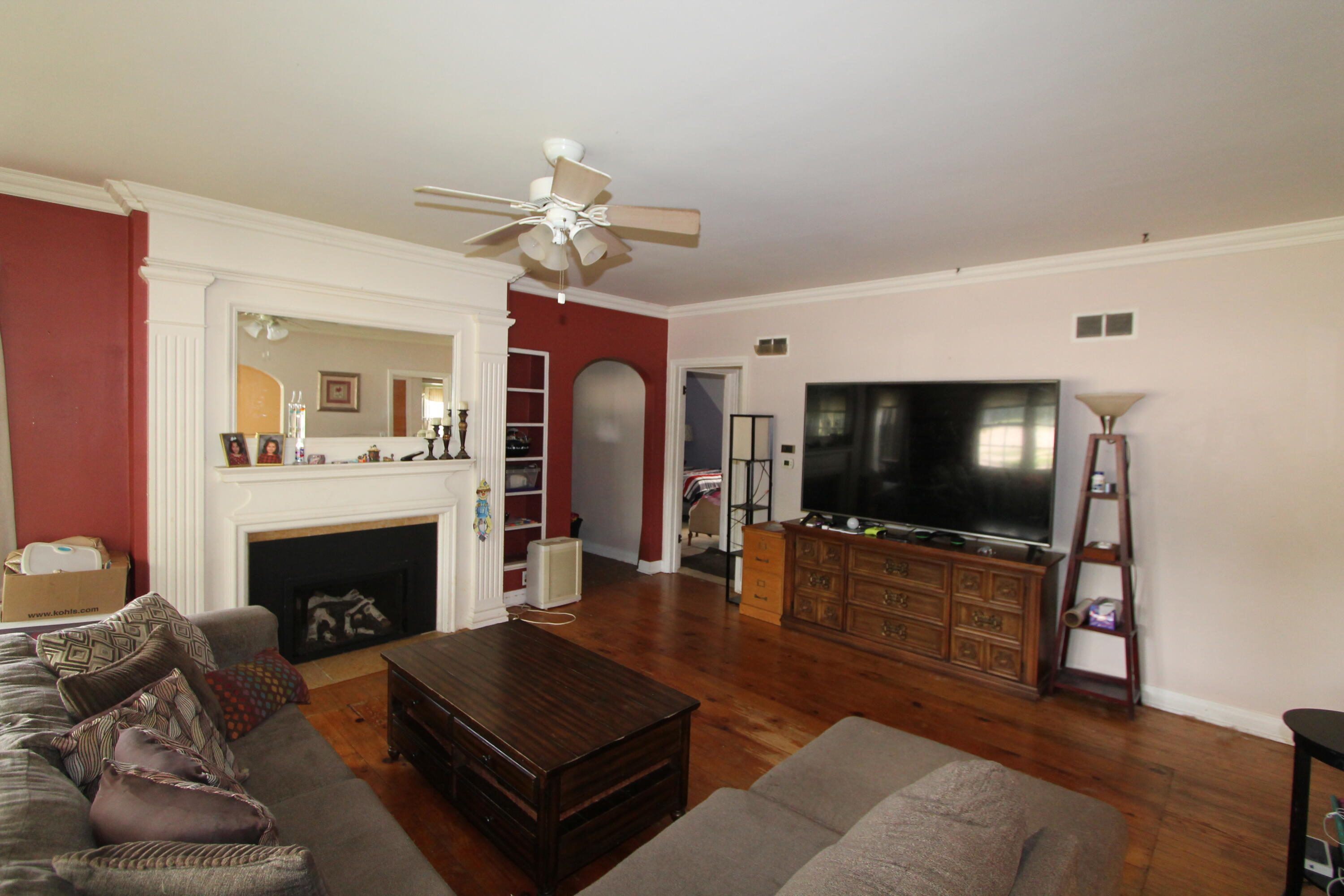 431 Walnut St