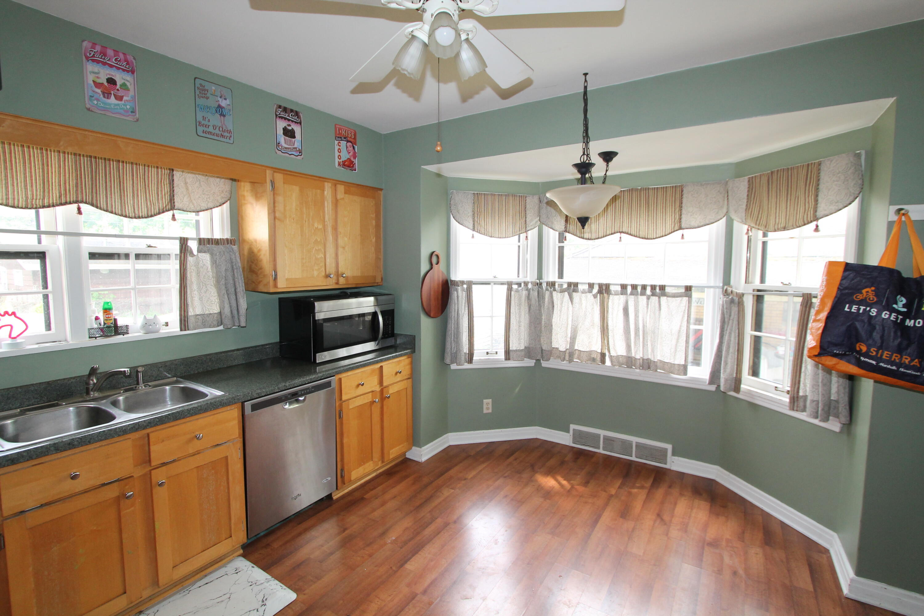 431 Walnut St