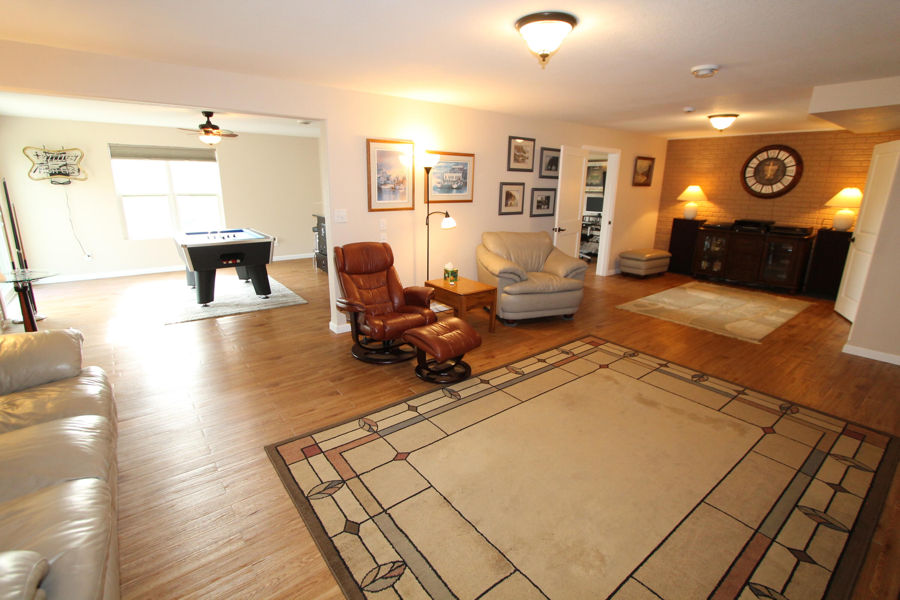 282 Settlement Dr