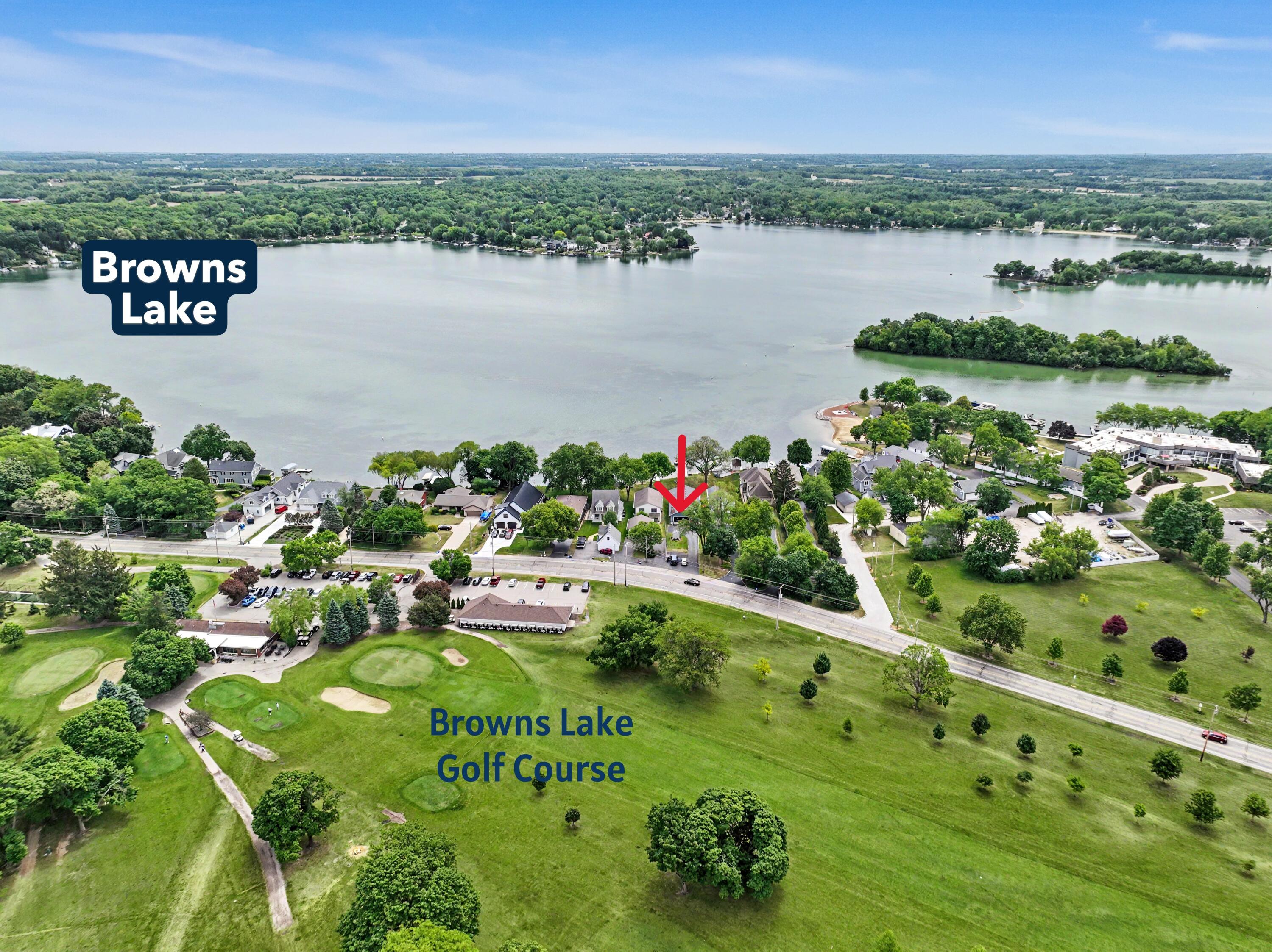 3215 S Browns Lake Dr, Burlington
