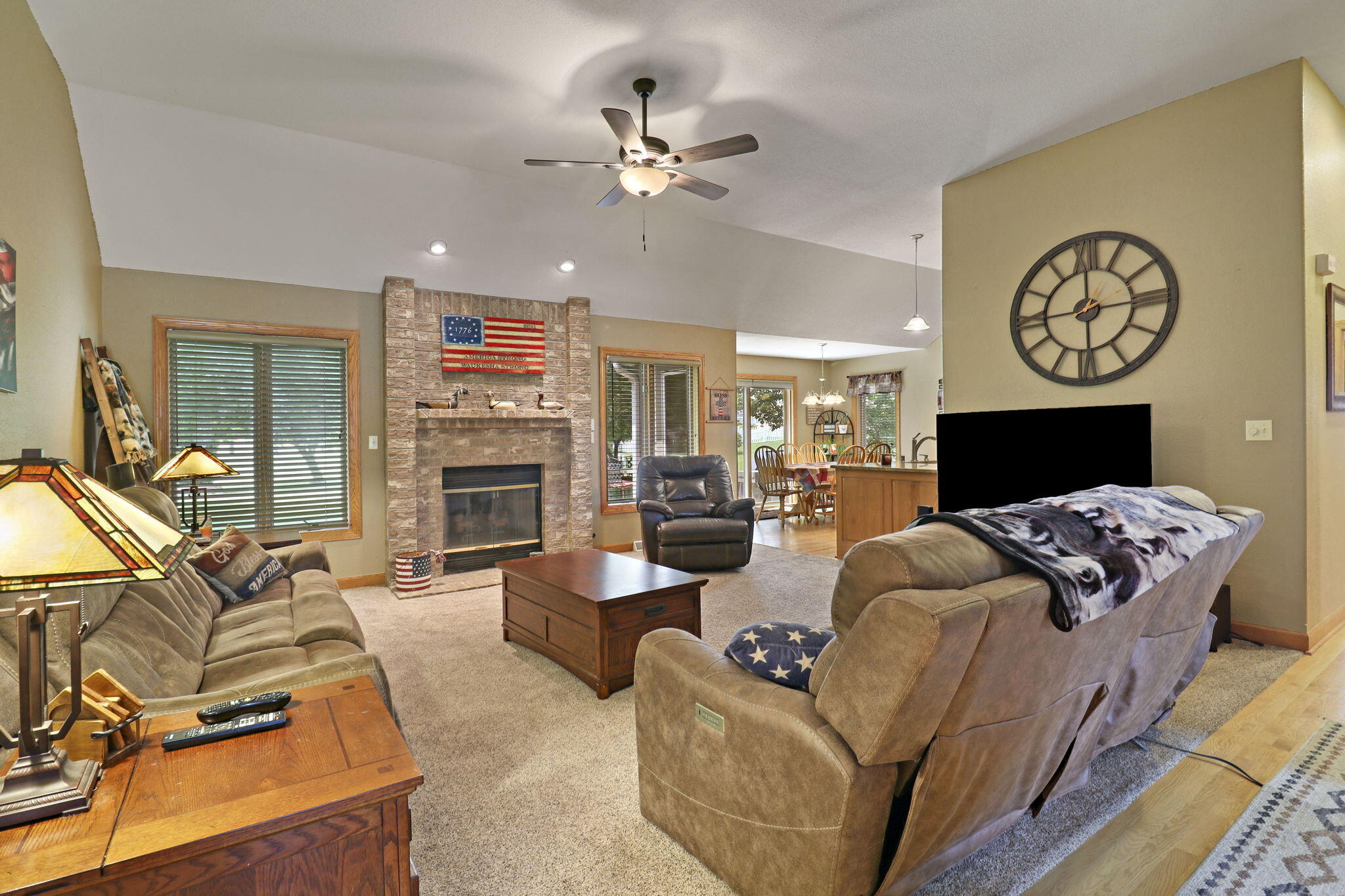 867 River Ridge Cir